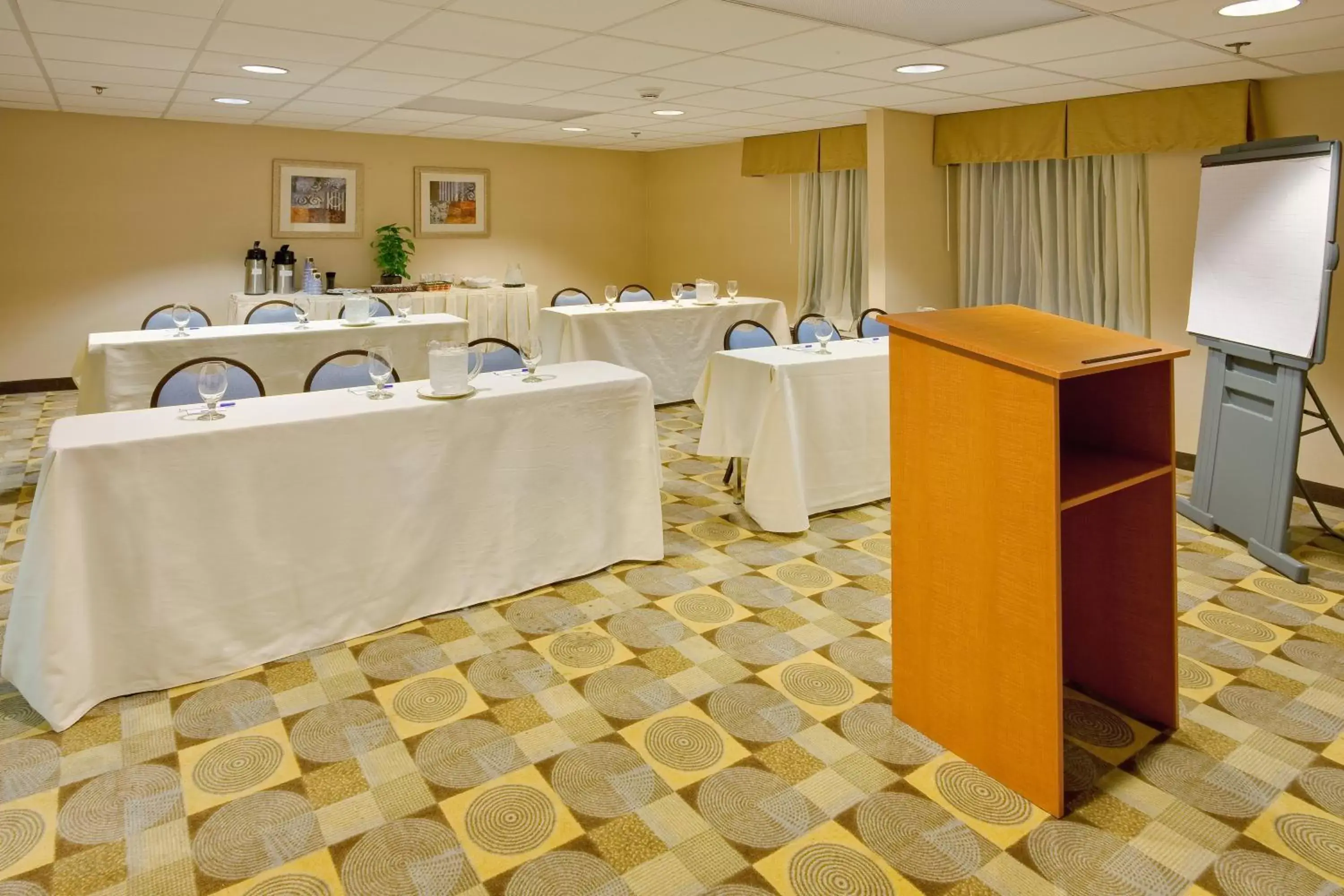 Meeting/conference room in Holiday Inn Express Wilkes Barre East, an IHG Hotel