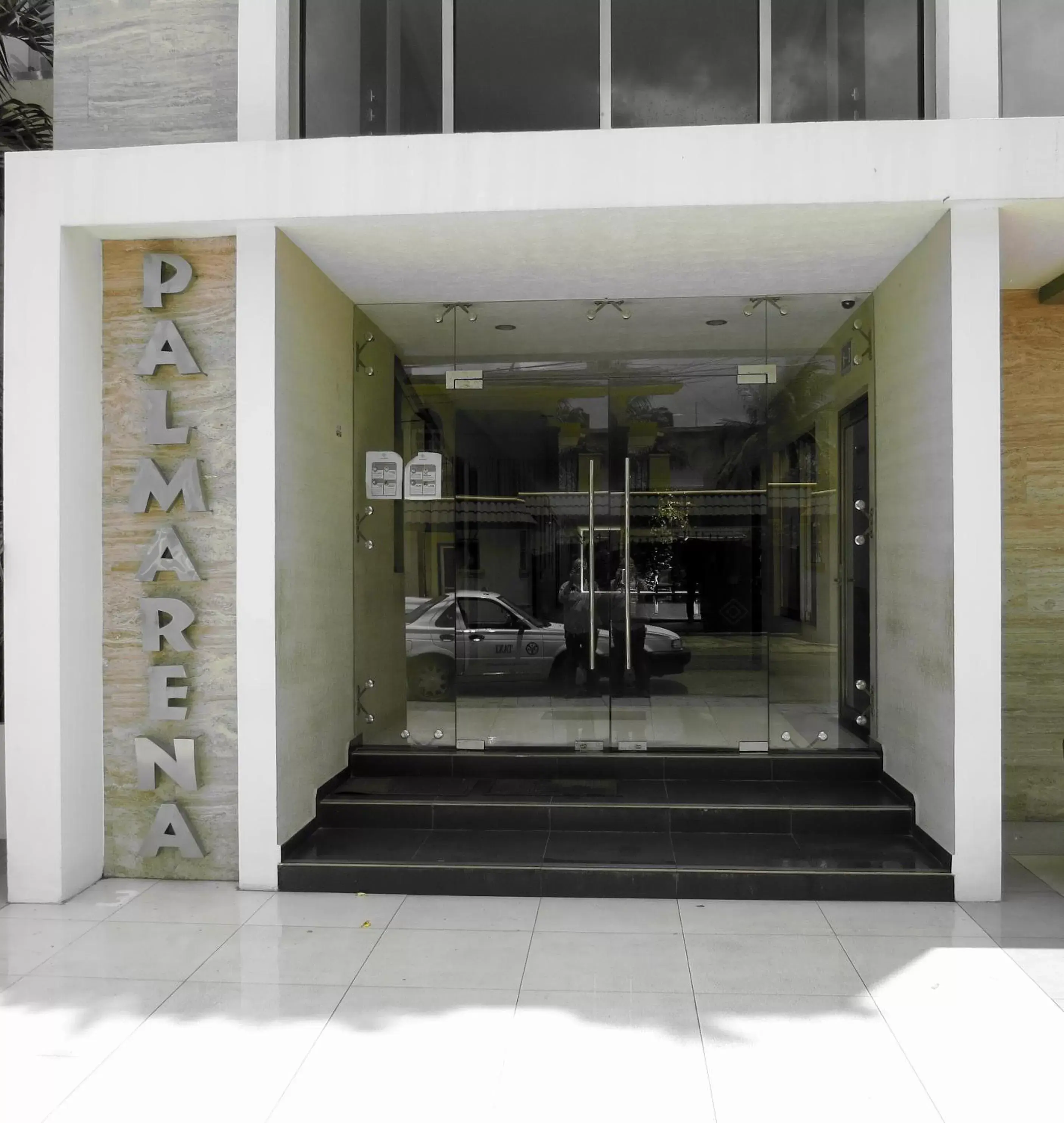 Facade/entrance in PALMARENA by Nah Hotels