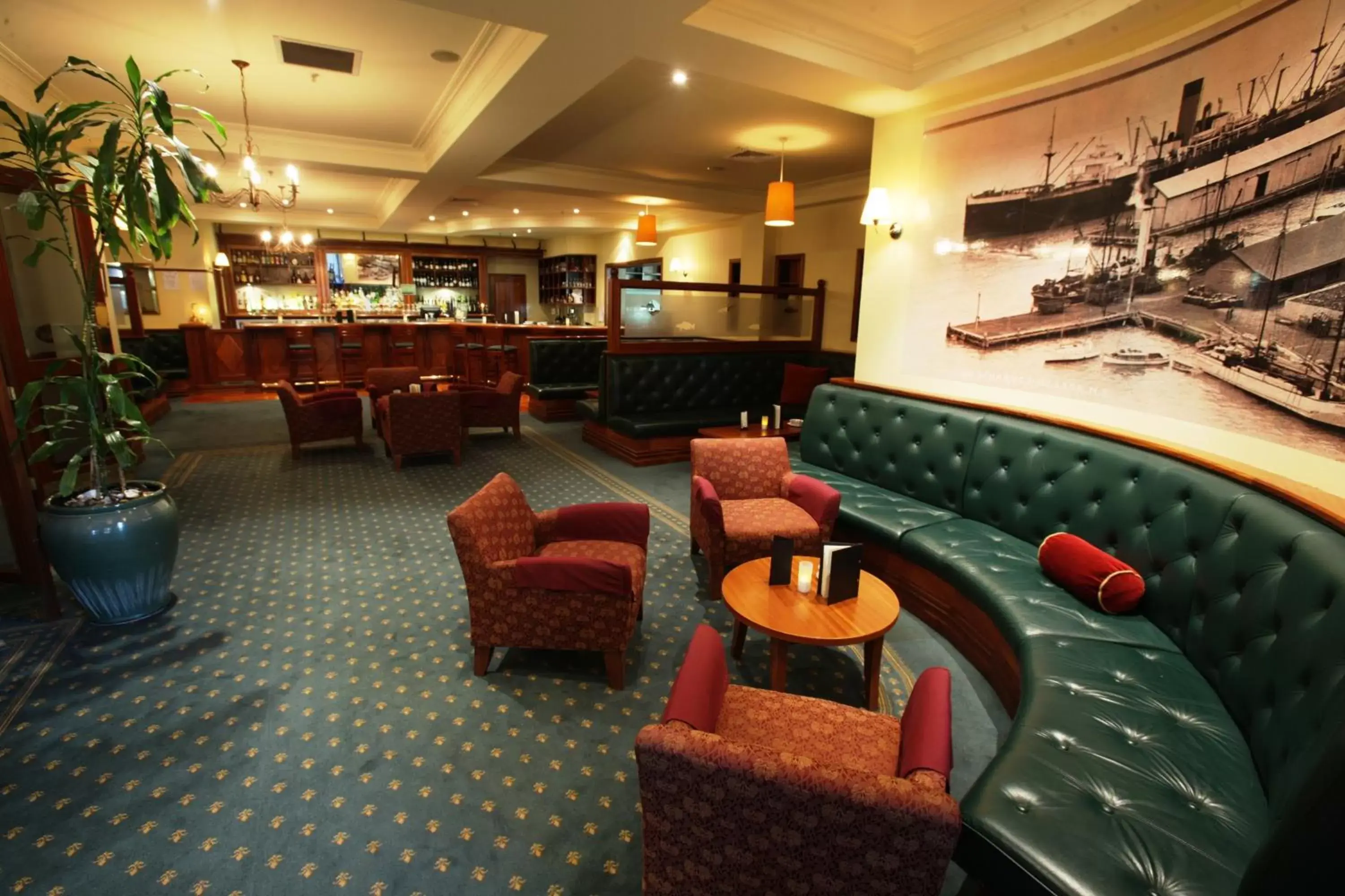 Lounge or bar, Lounge/Bar in Rutherford Hotel Nelson - A Heritage Hotel