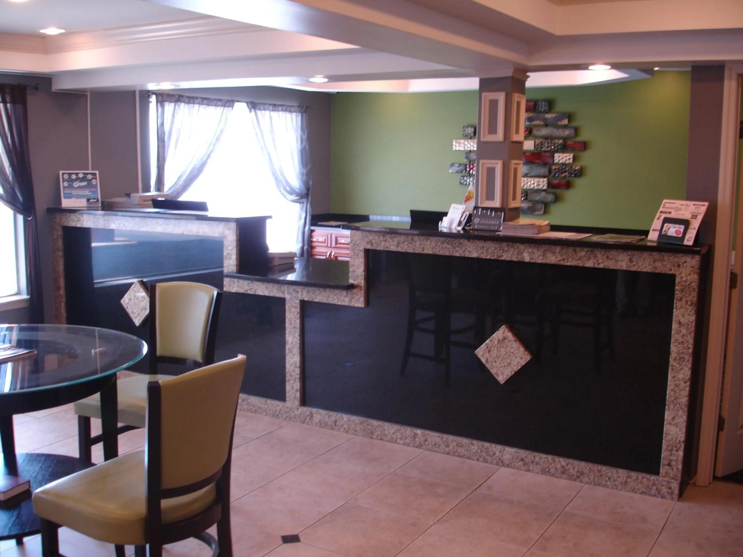 Lobby or reception in Super 8 by Wyndham Chattanooga/East Ridge