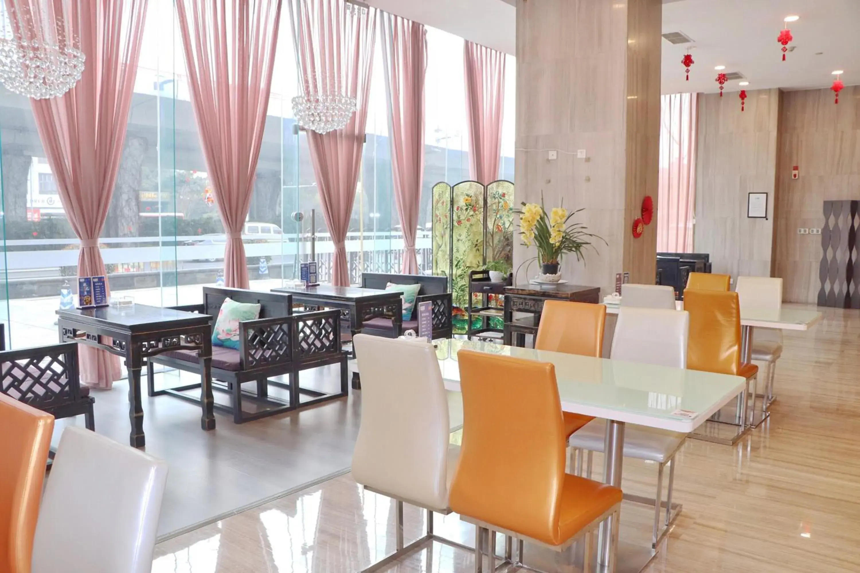 Breakfast, Restaurant/Places to Eat in Holiday Inn Express Chengdu Wuhou, an IHG Hotel