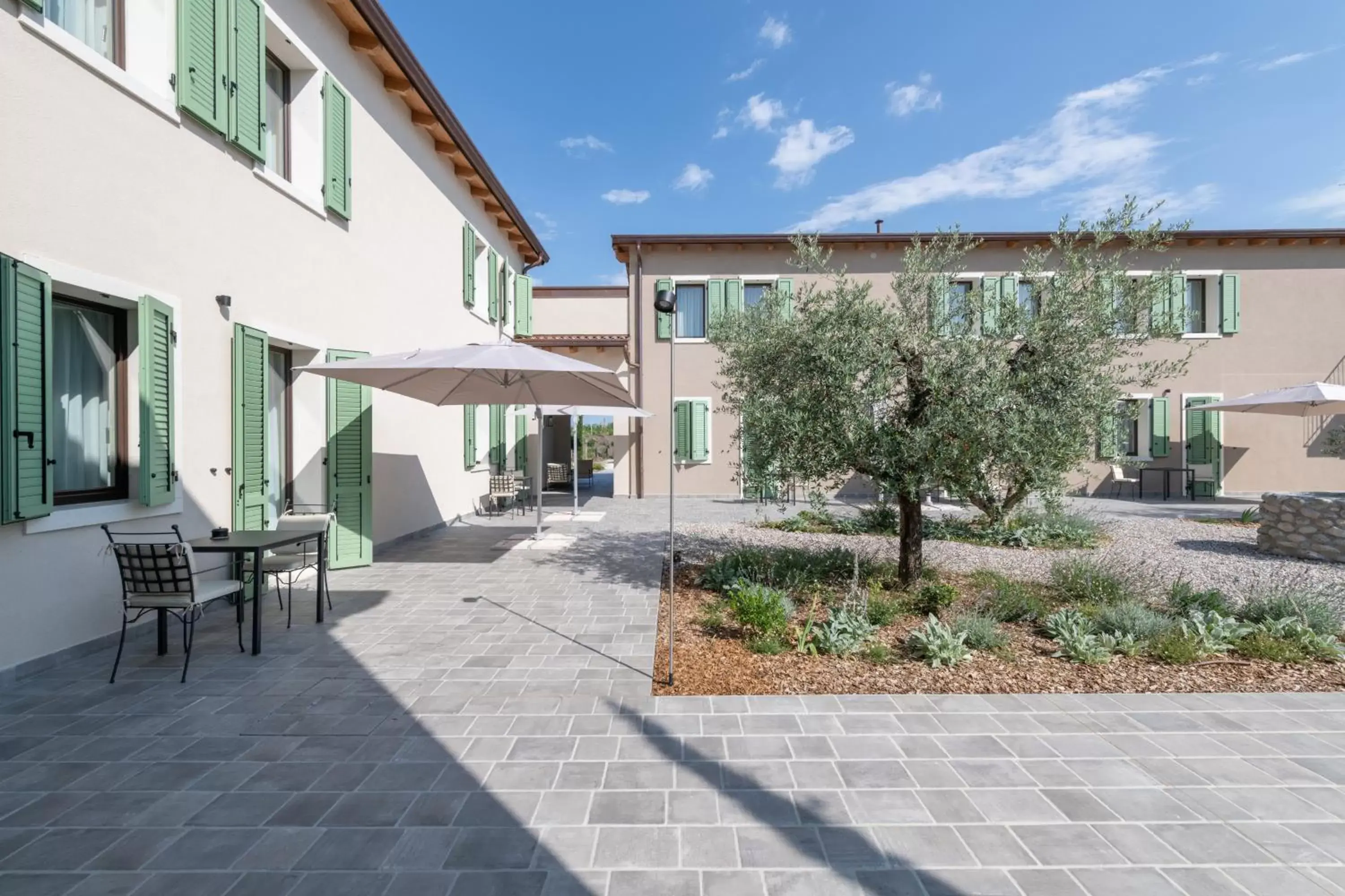 Inner courtyard view, Property Building in Natiia Relais - Adults Only