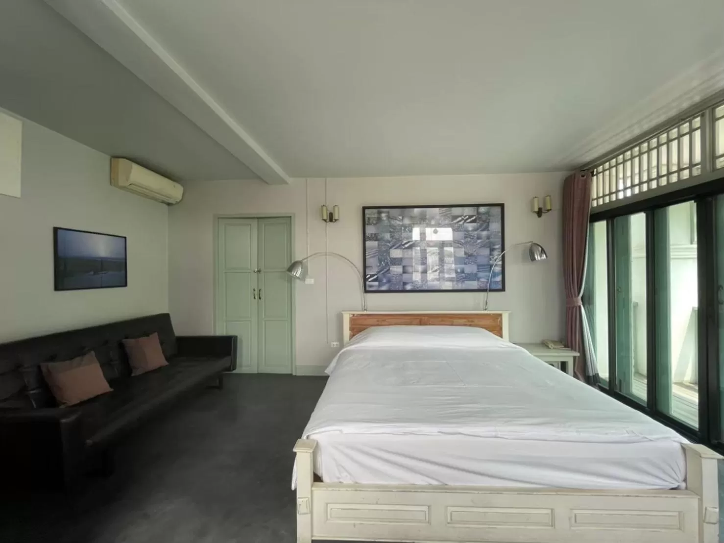 Bed in Villa Duangchampa