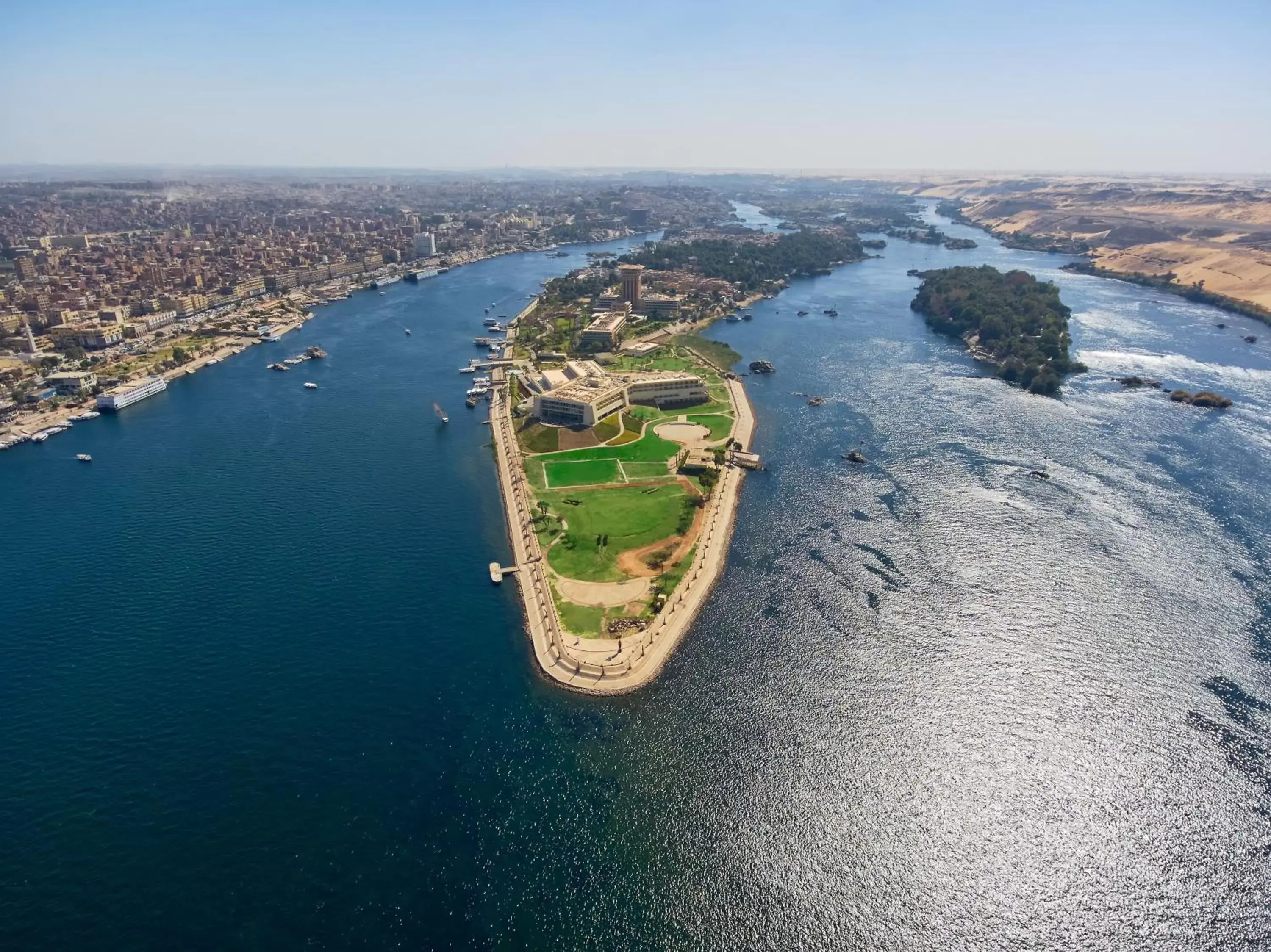 View (from property/room), Bird's-eye View in Mövenpick Resort Aswan