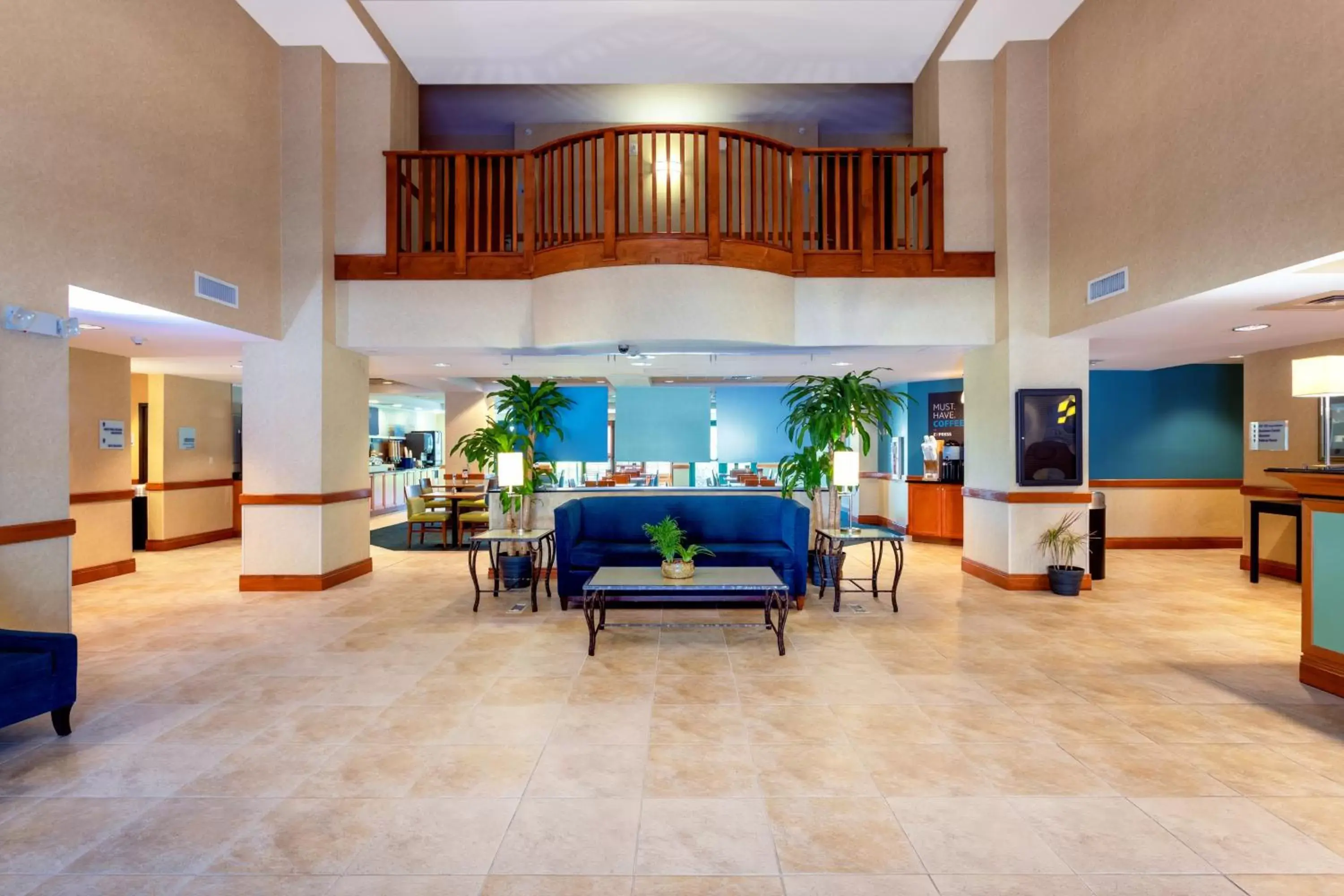 Property building, Lobby/Reception in Holiday Inn Express & Suites Bradenton East-Lakewood Ranch, an IHG Hotel