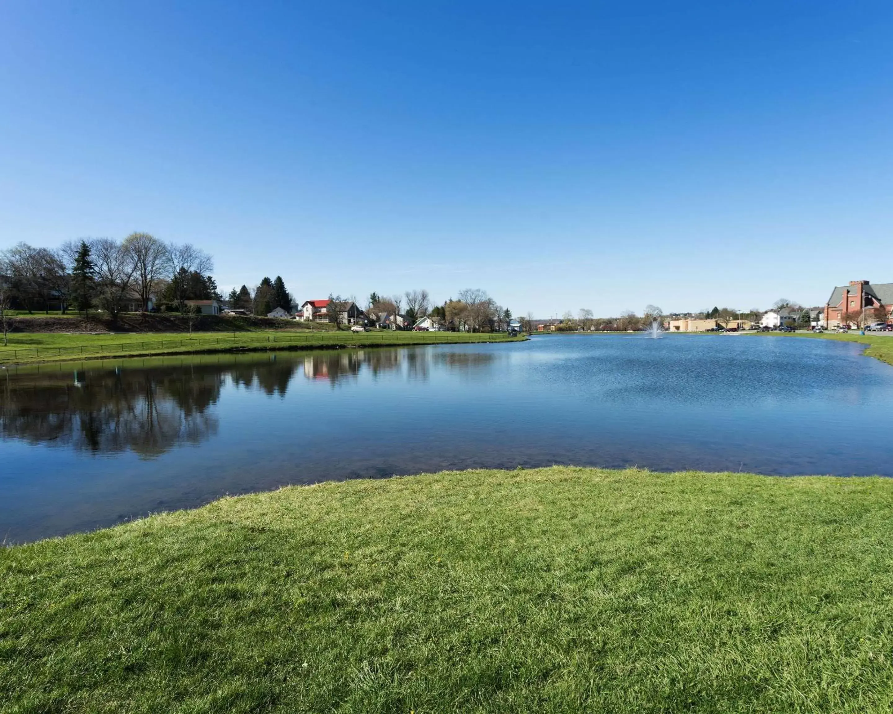 Property building in Comfort Suites DuBois Country Club Property building in Comfort Suites DuBois Country Club