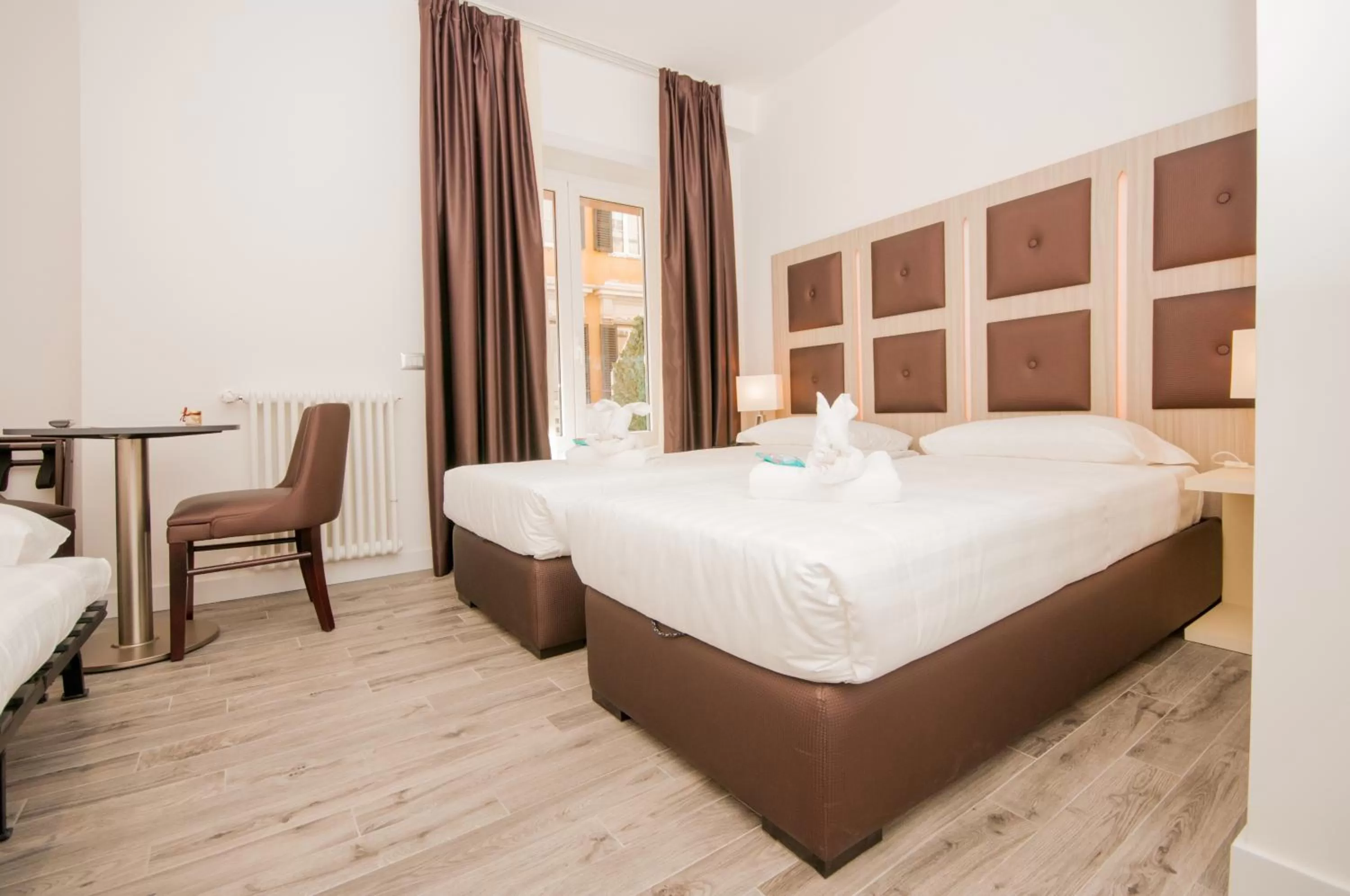 Bed in Vatican Relais Rome Suite