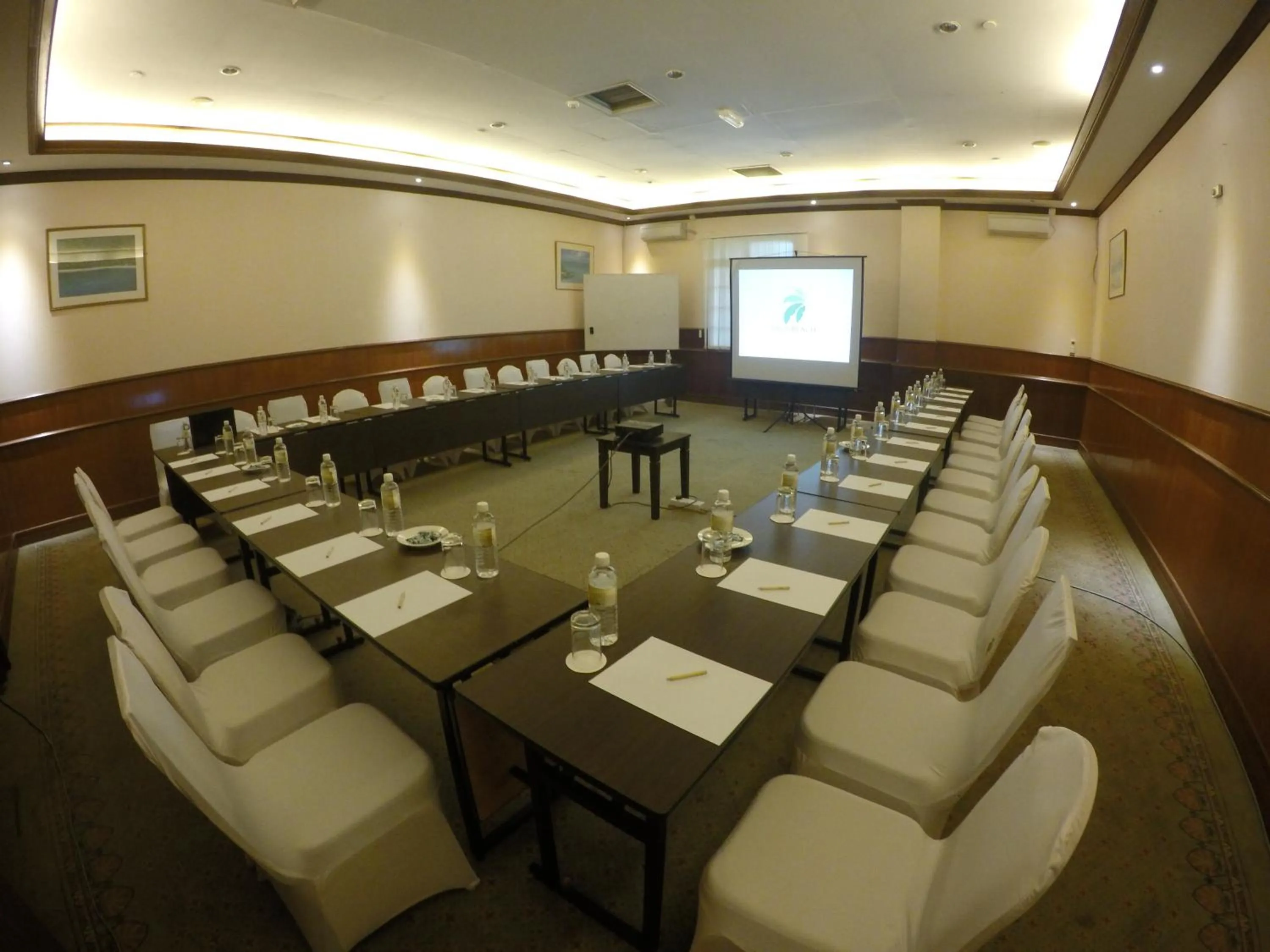 Banquet/Function facilities in Palm Beach Resort & SPA