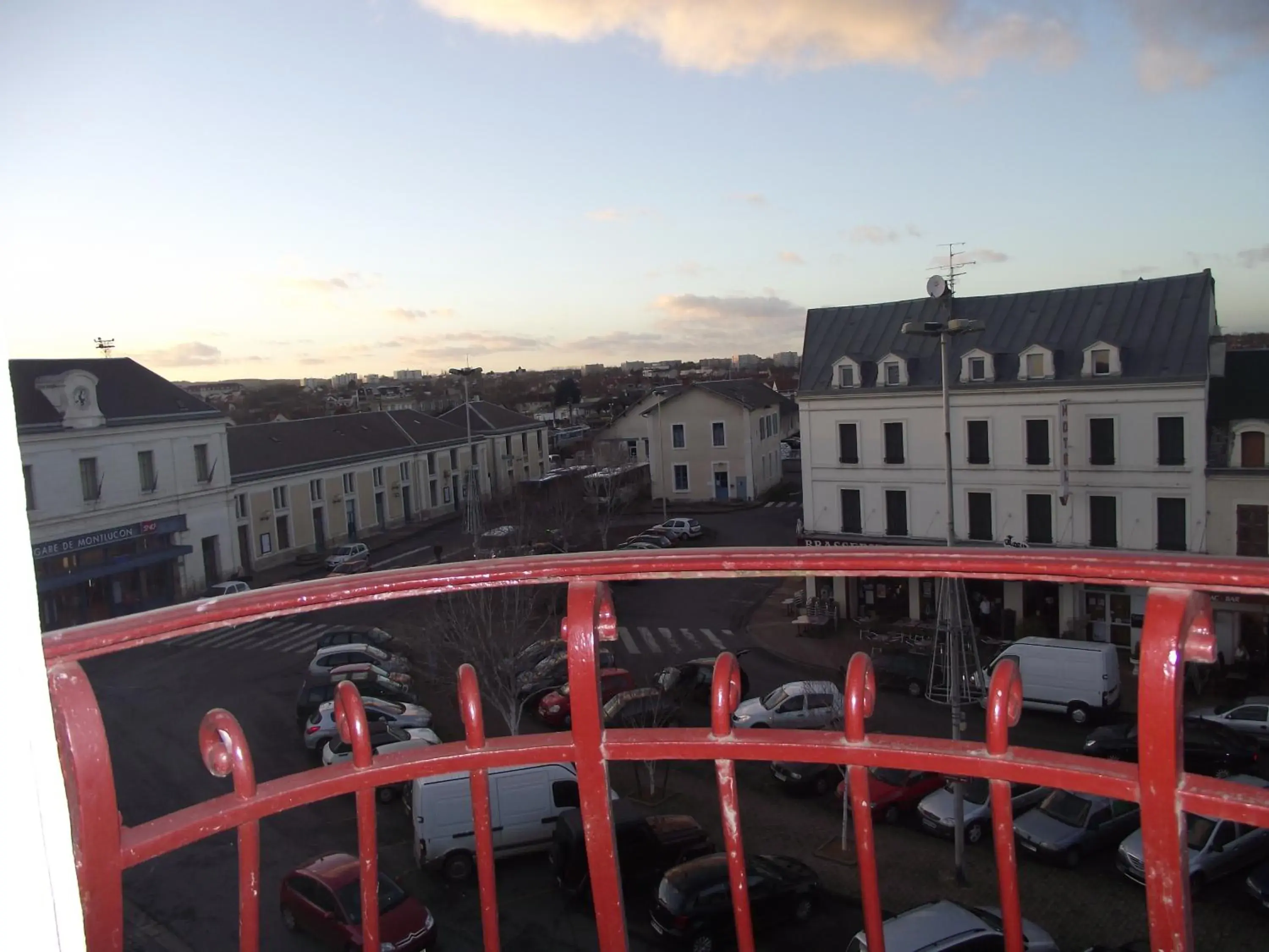 Balcony/Terrace in Logis Hotel des Bourbons