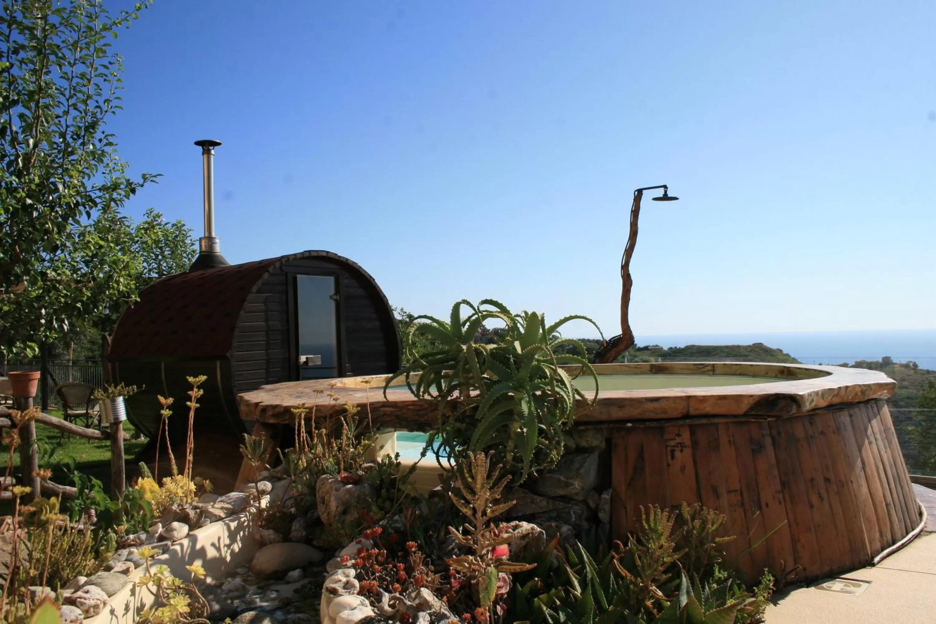 Hot Tub in Il Podere dell'Angelo Old Country House