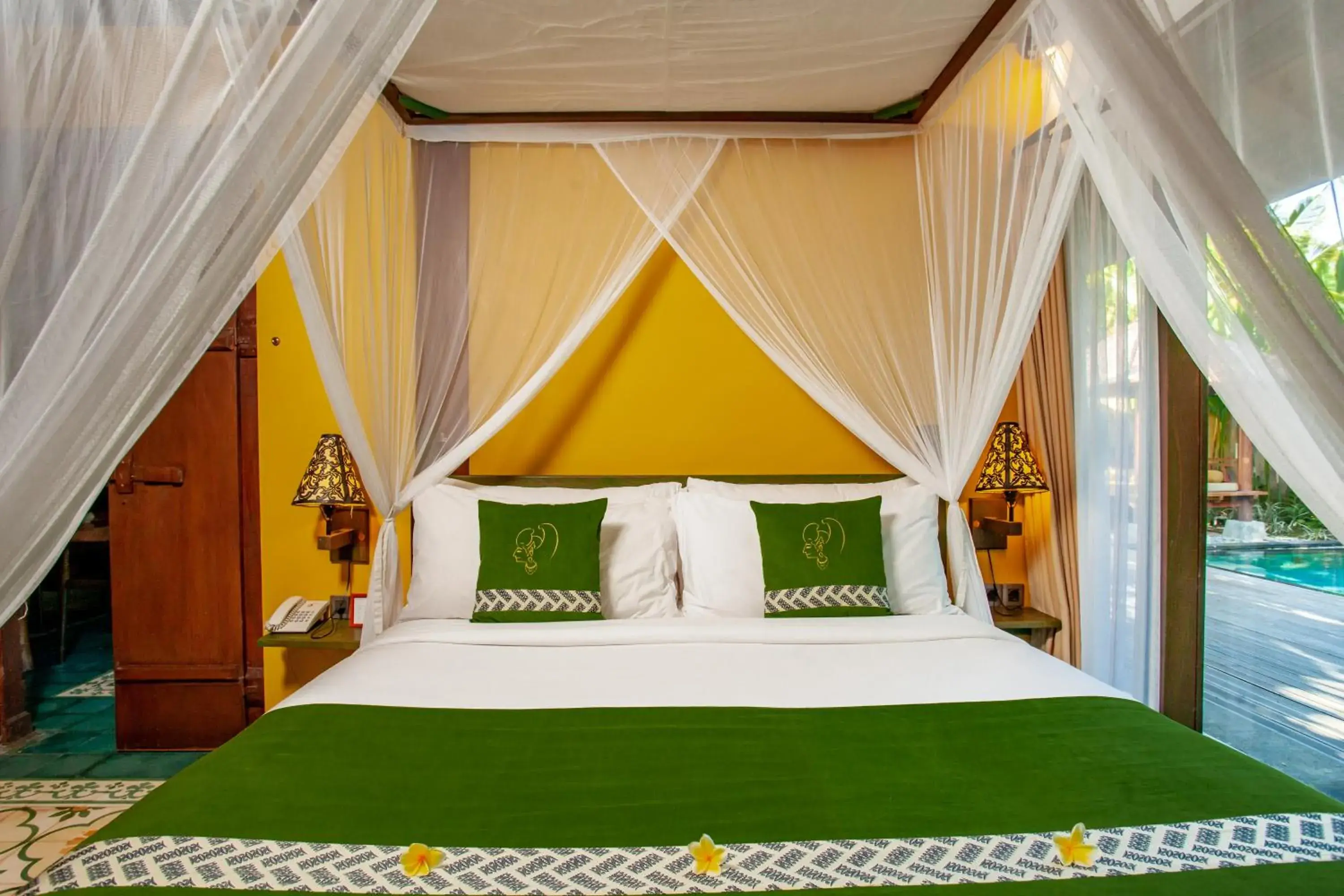 Bed in Arya Villas Ubud