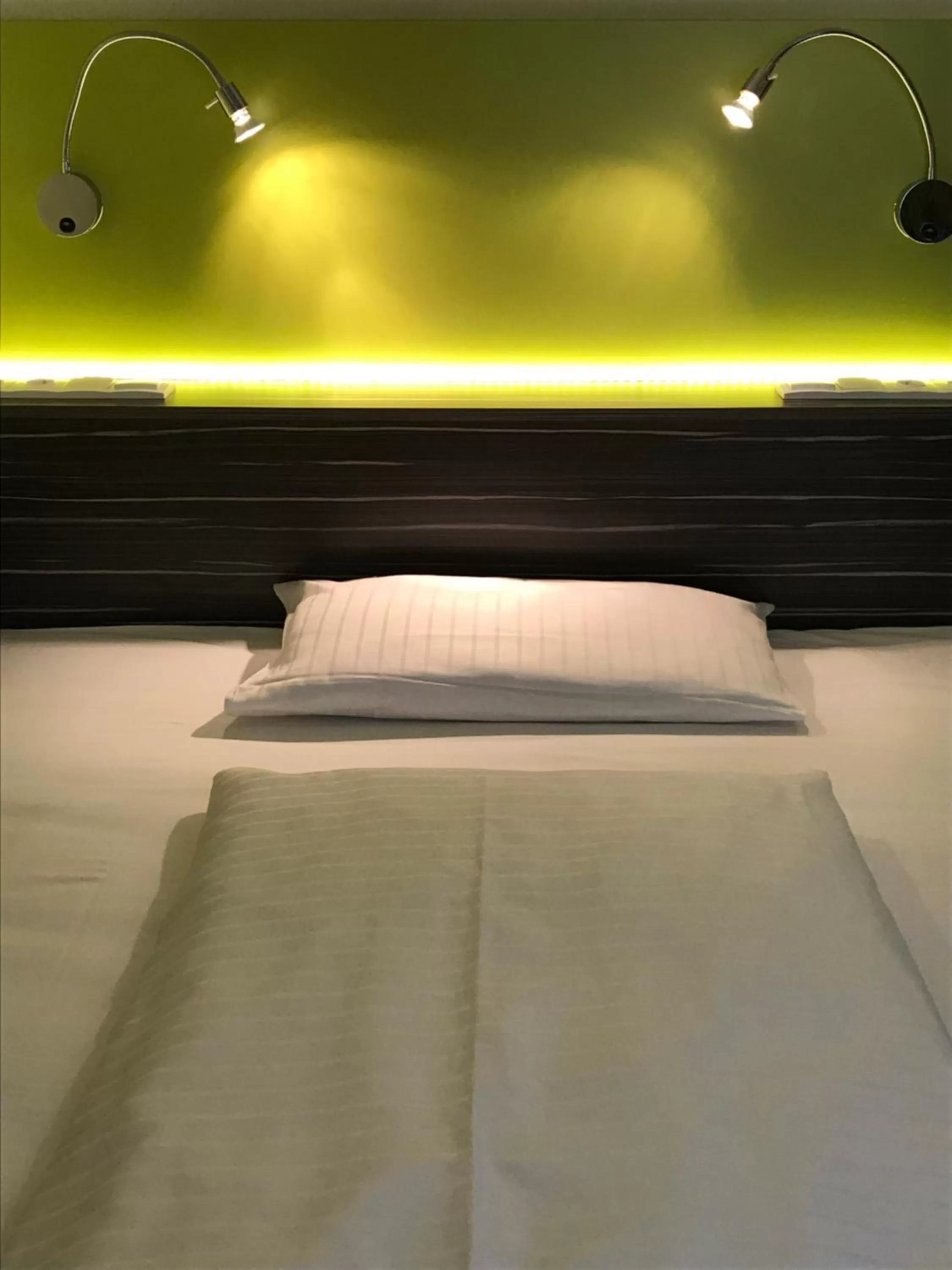 Bed in Behringers City Hotel Nürnberg