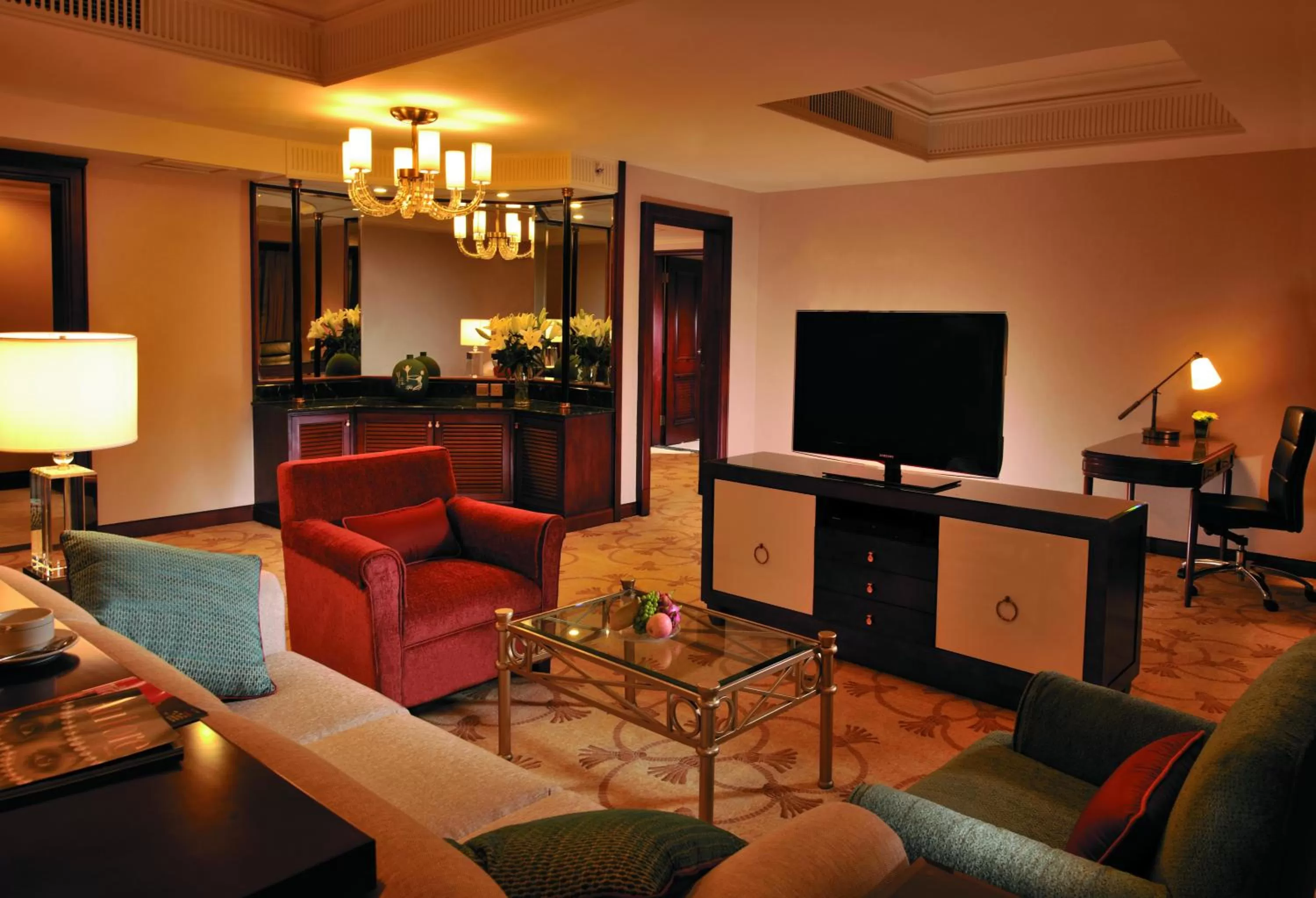 Living room in Shangri-La Beihai