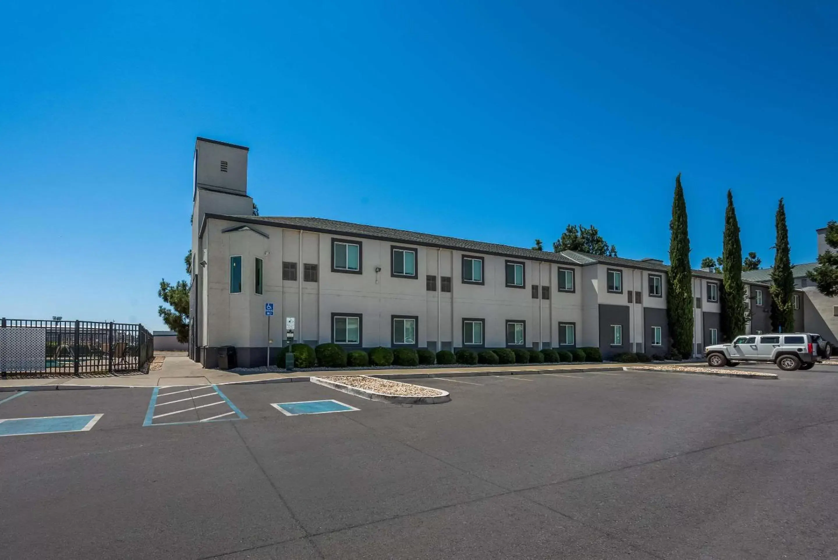 Property Building in Quality Inn Yuba City-Marysville