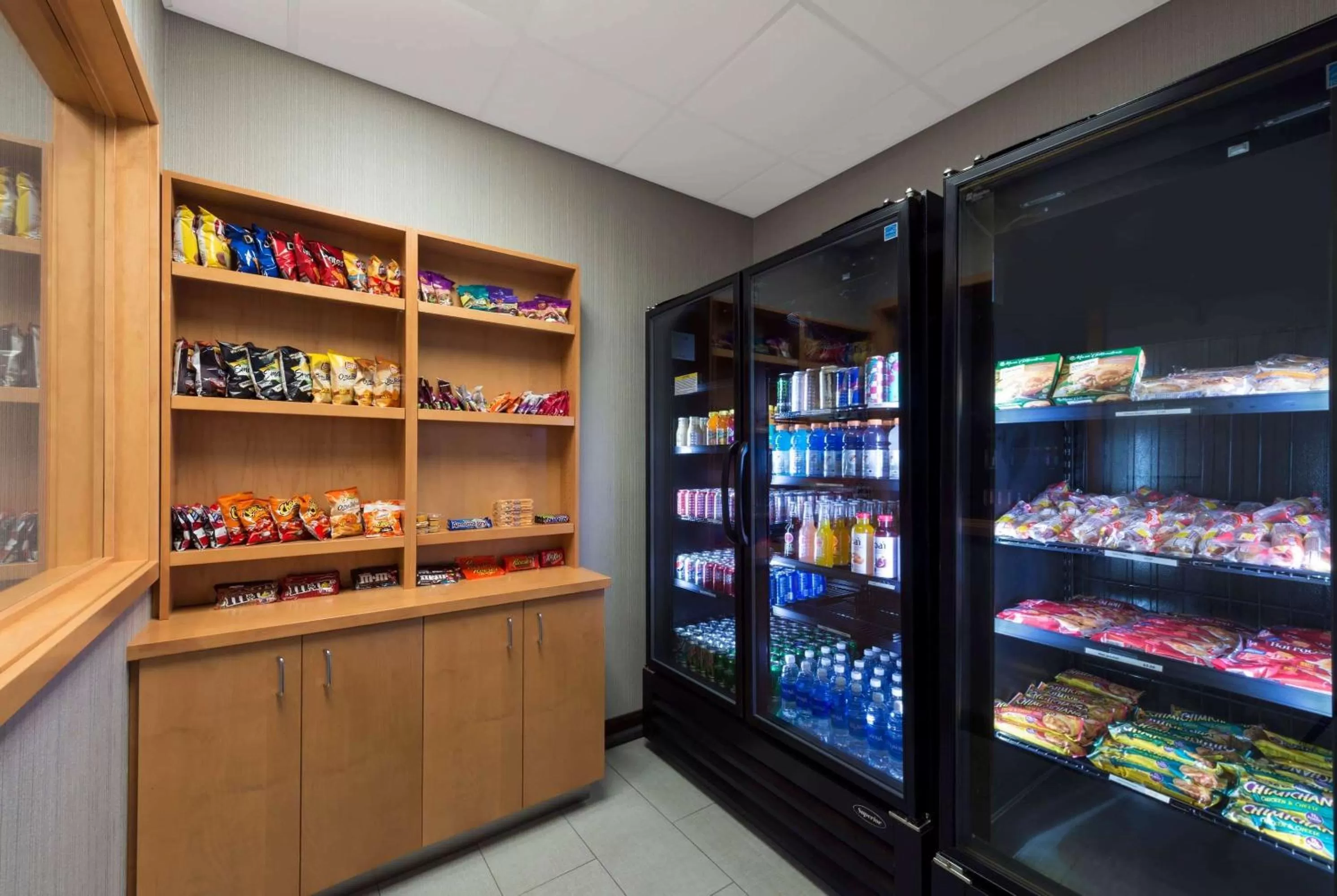 Food and drinks in Wingate by Wyndham Angola