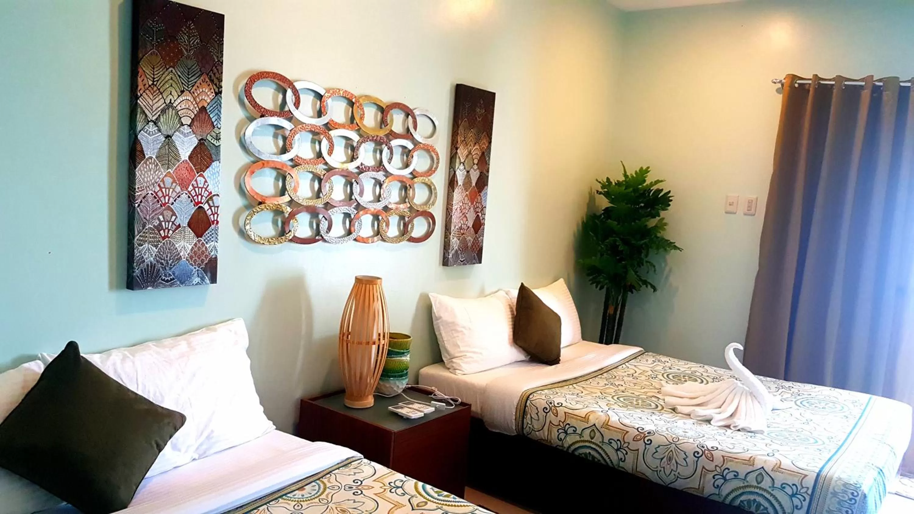 Bed in Tropical Fun Ta Sea Rentals