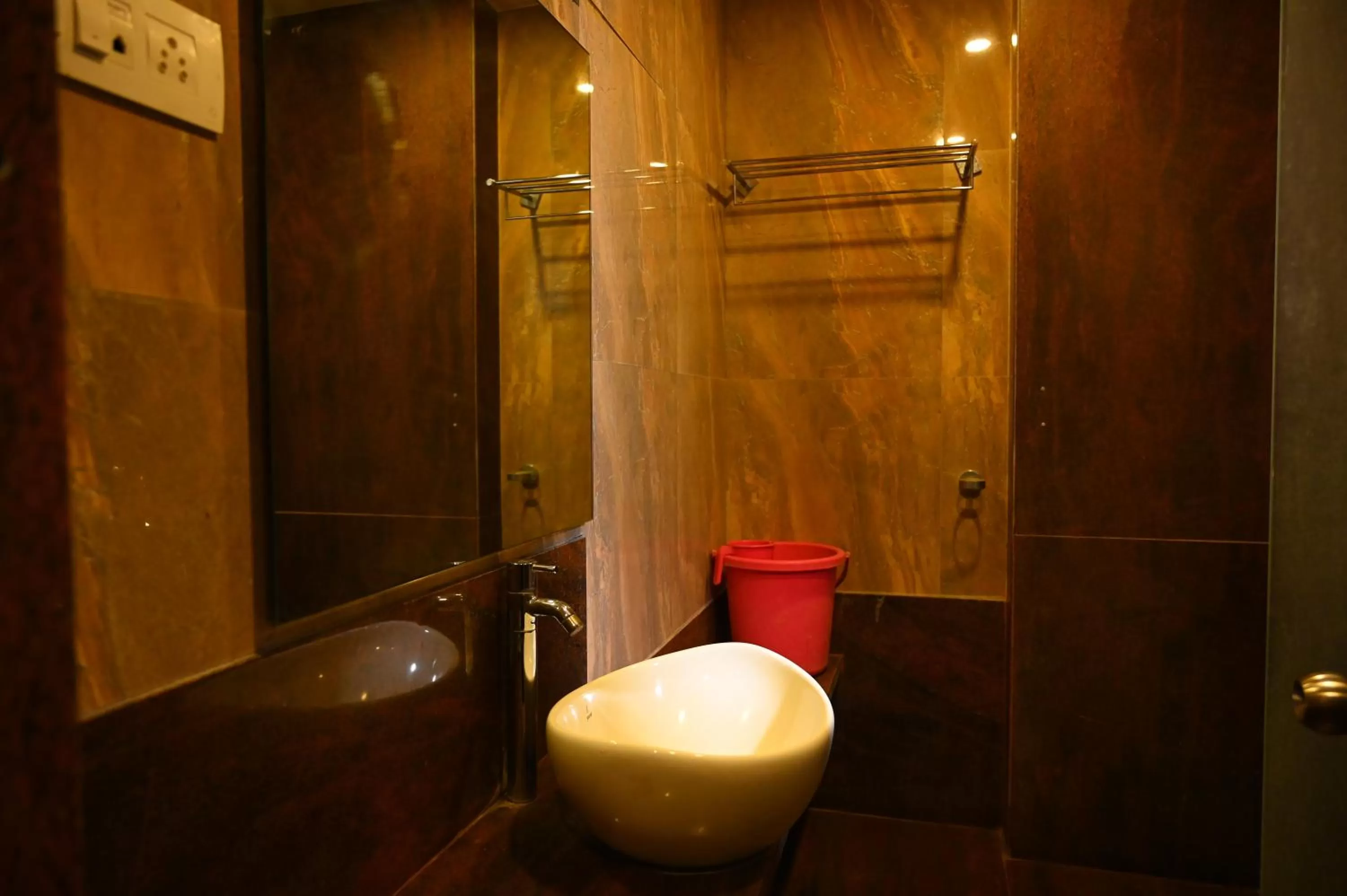 Bathroom in HOTEL CENTER POINT