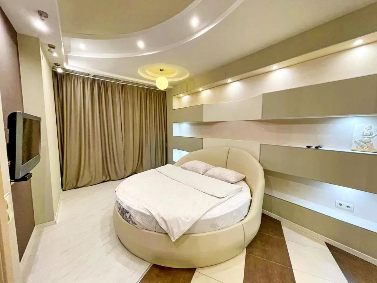 Bed in Most City Apart-Hotel