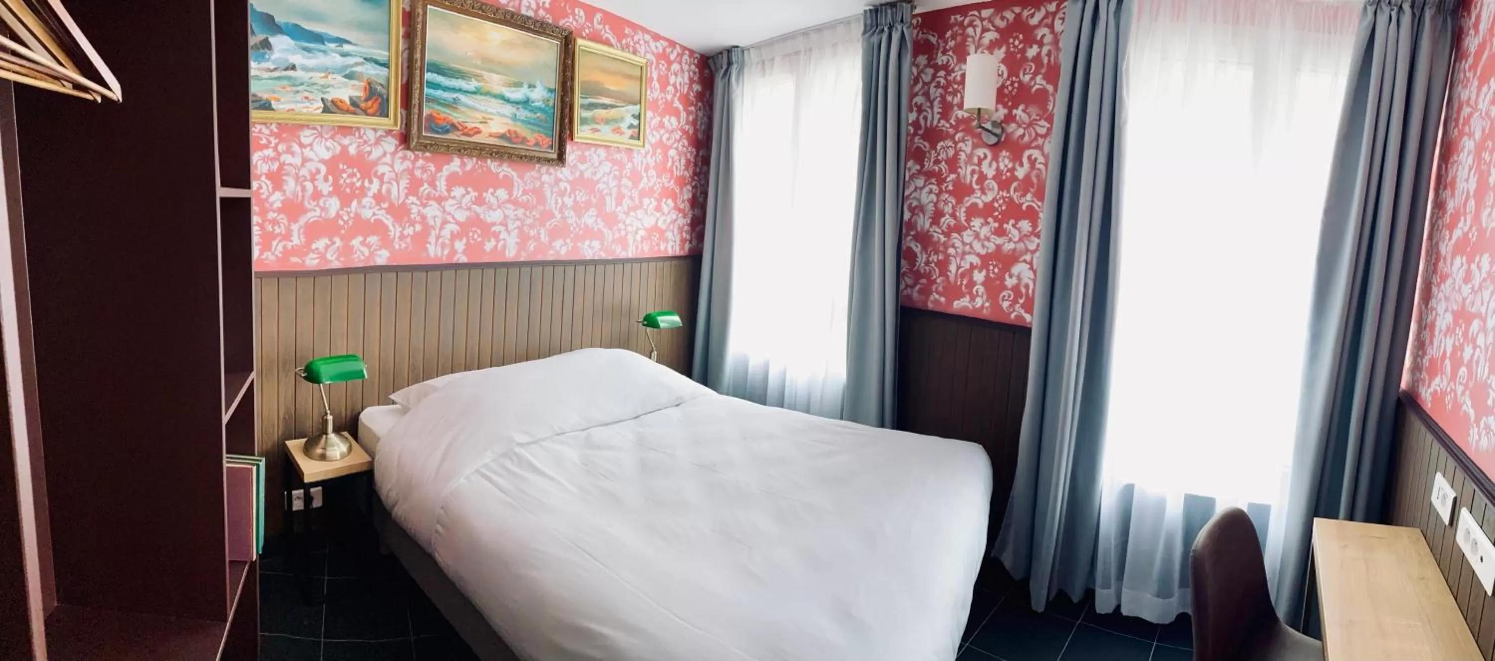 Walled off Hotel Paris