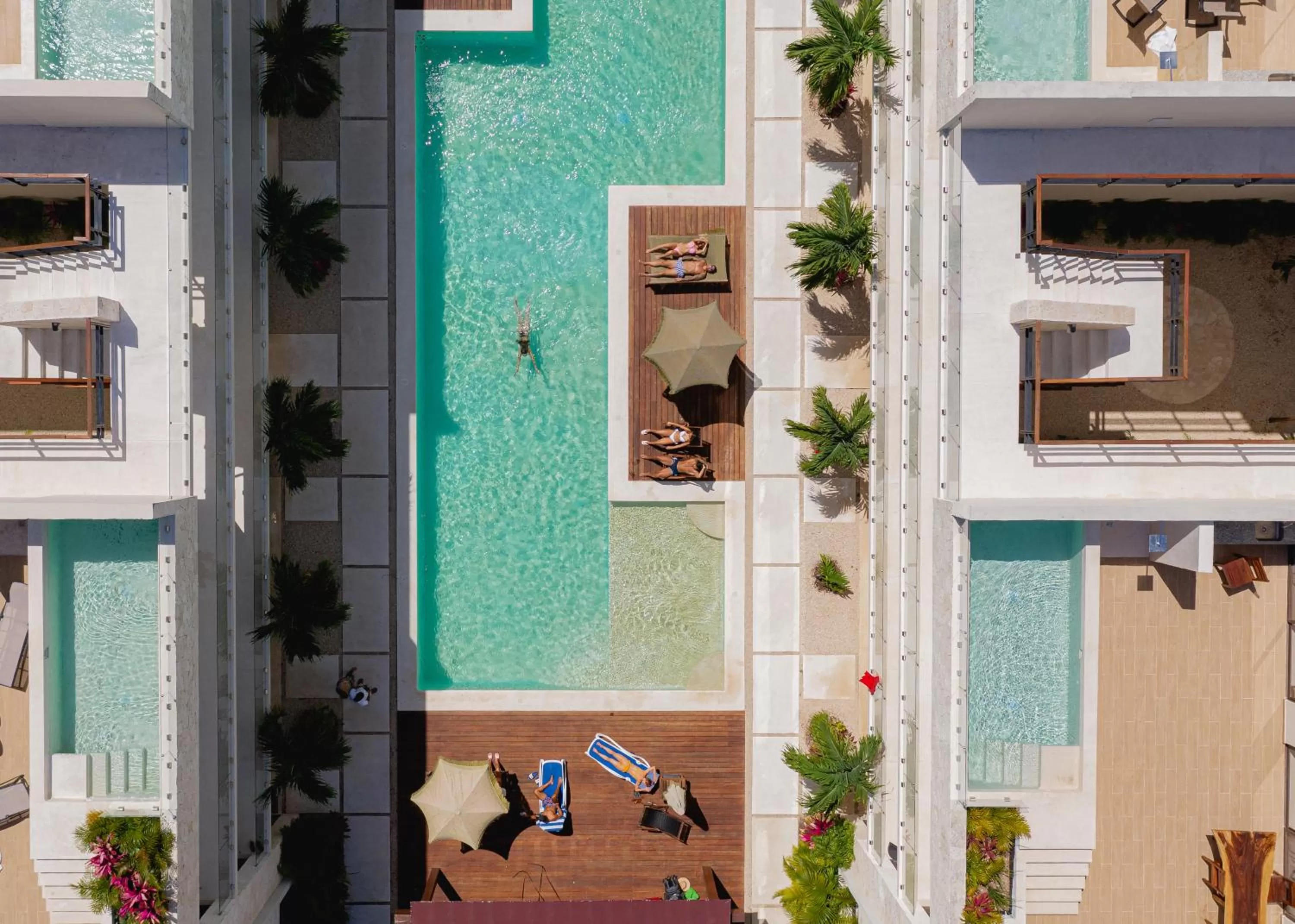 Property building, Pool View in Apartment and Penthouse Blue Luxury Kukulkan Tulum