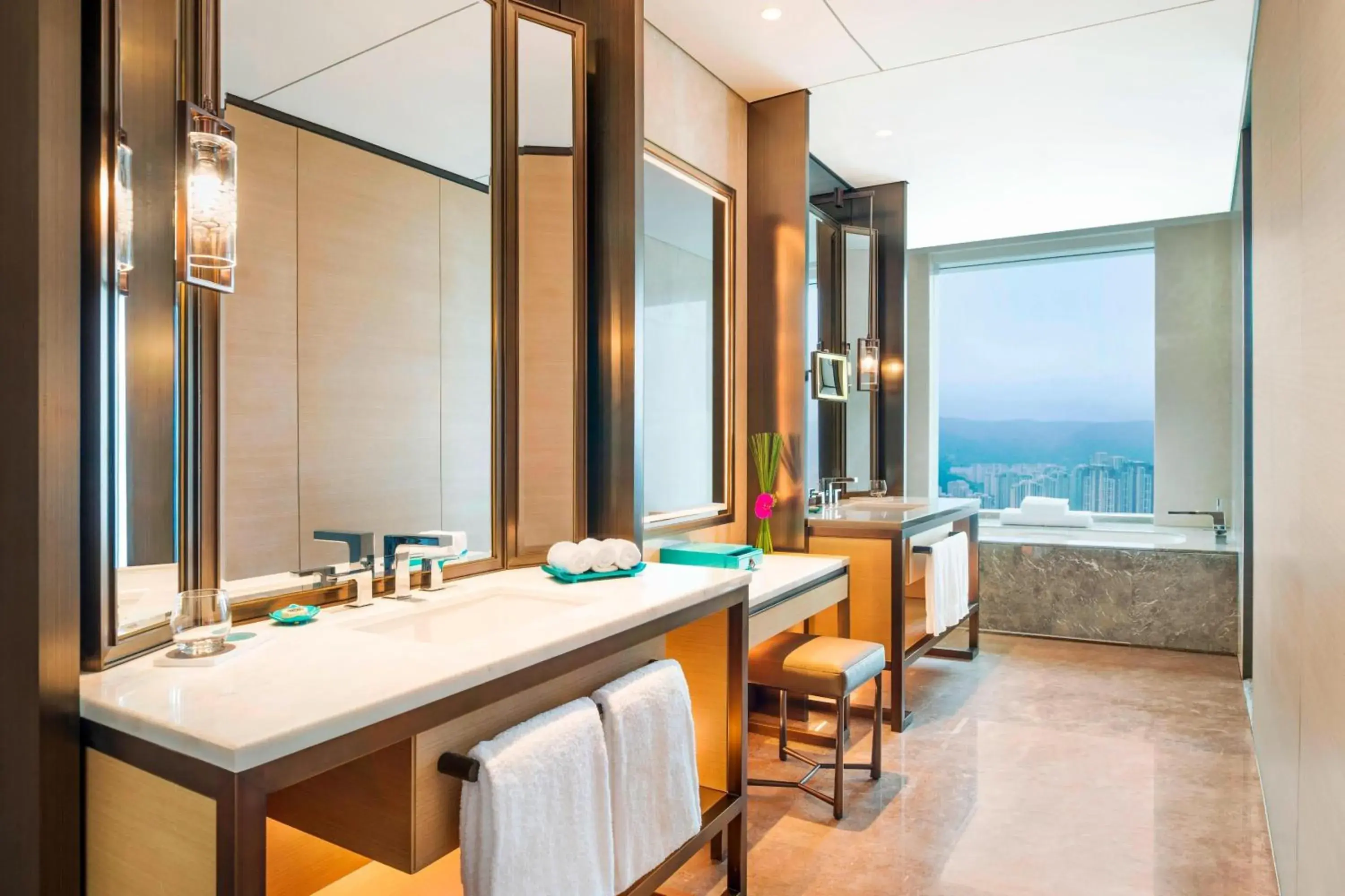 Bathroom in Meixi Lake Hotel, a Luxury Collection Hotel, Changsha