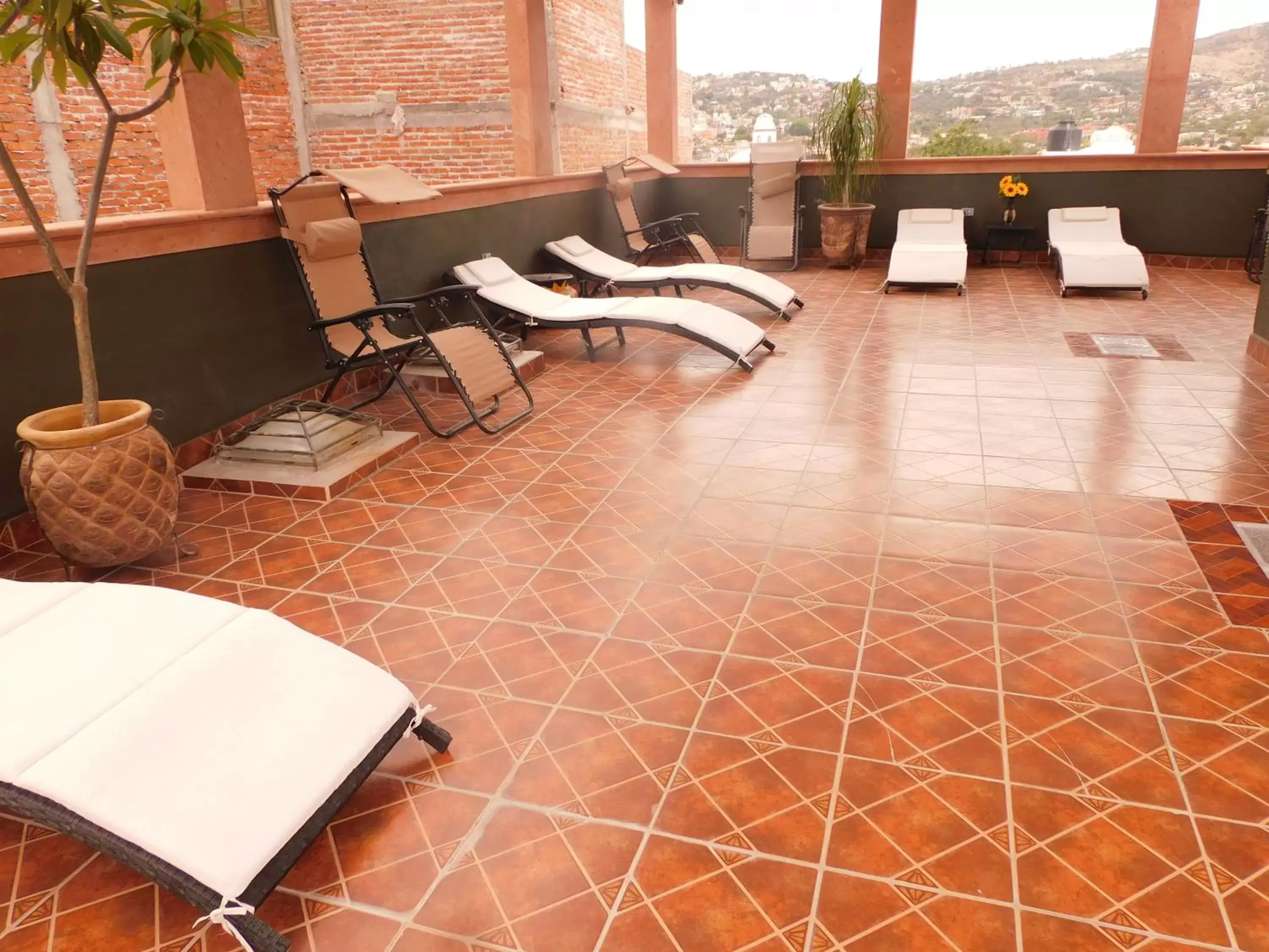 Balcony/Terrace in Vista Del Sol Apartments