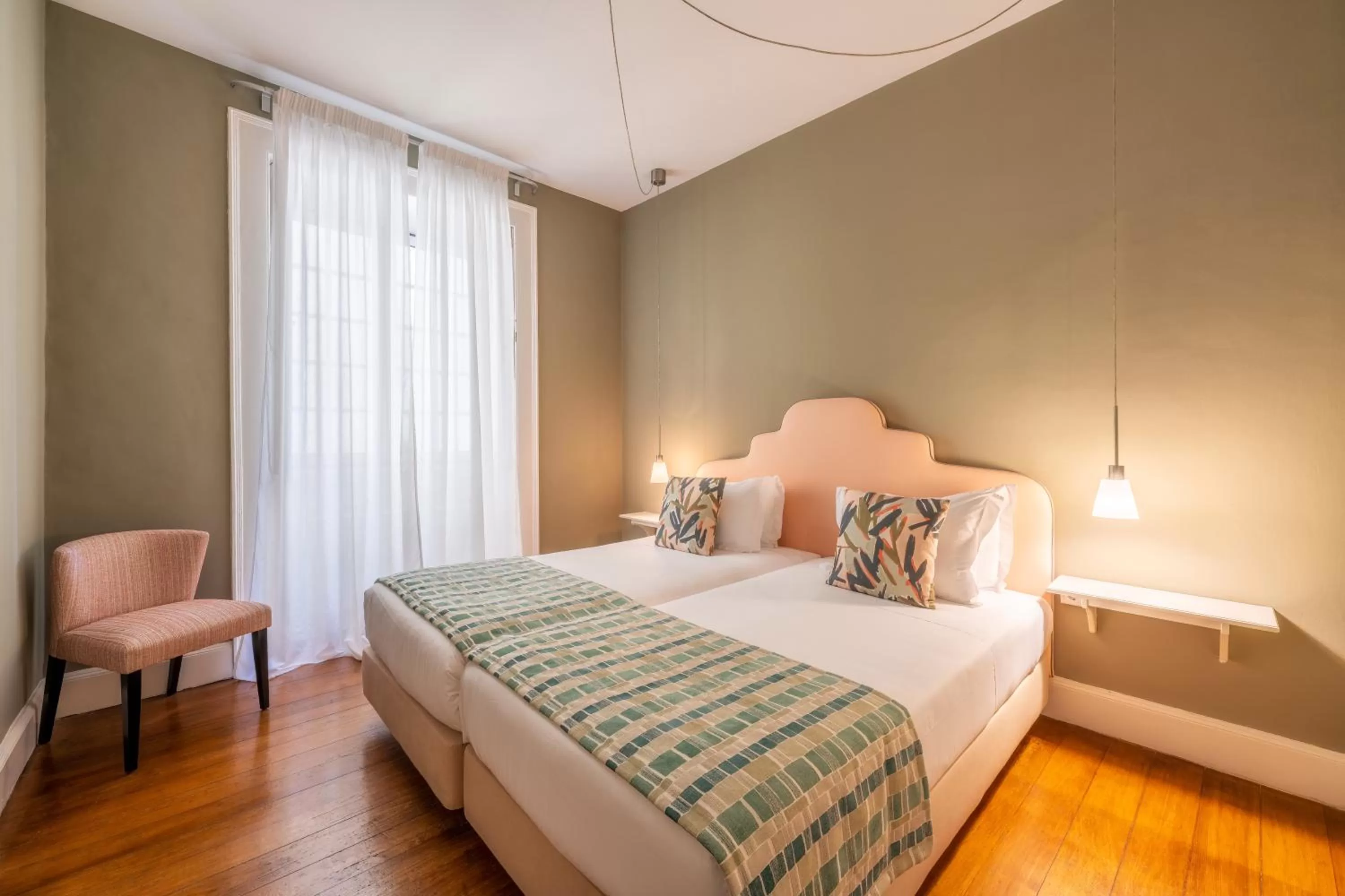 Bedroom, Bed in The Wine Lodges by An Island Apart