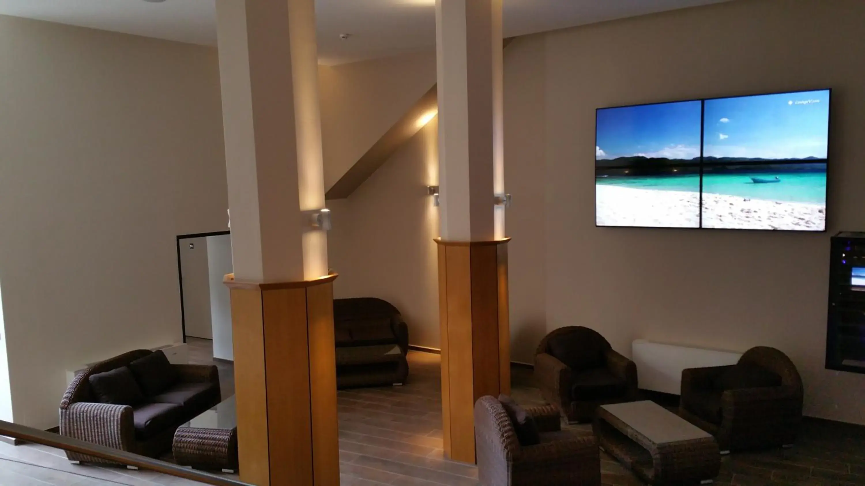 Communal lounge/ TV room, Lobby/Reception in Brit Hotel de Grignan Vichy