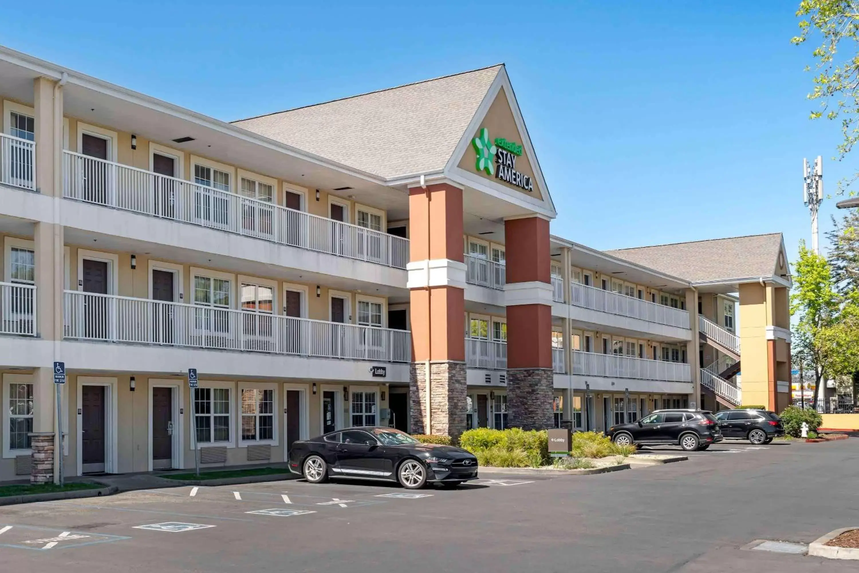Property building in Extended Stay America Suites - Santa Rosa - South Property building in Extended Stay America Suites - Santa Rosa - South
