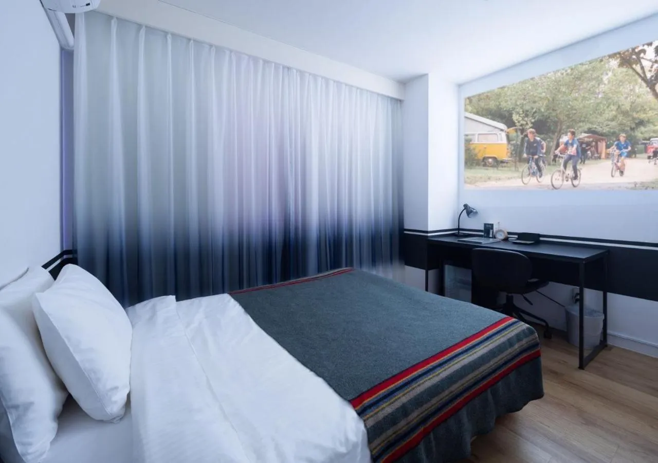 TV and multimedia, Bed in Hotel Graphy Nezu