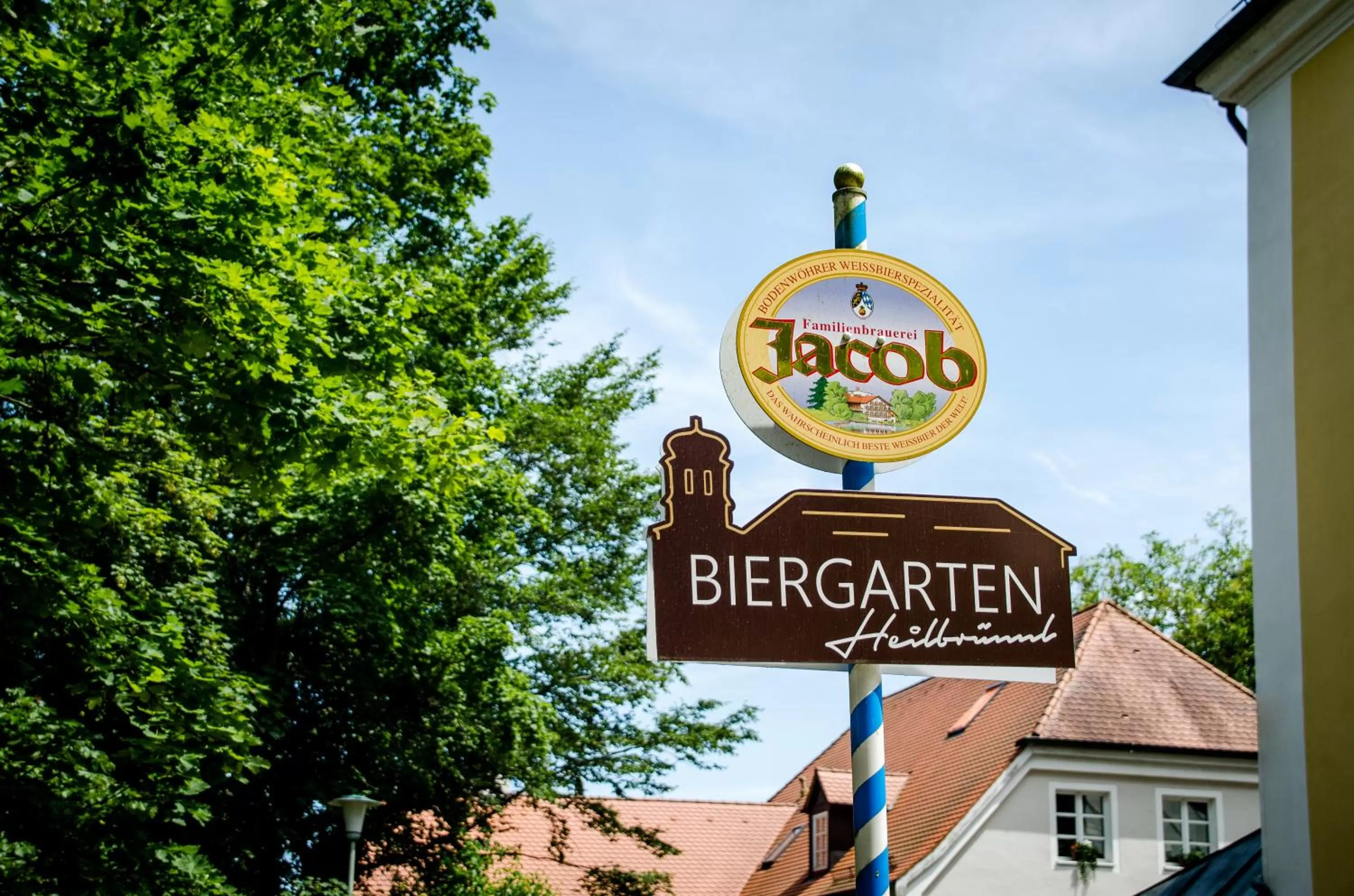 Property logo or sign in Wallfahrts-Gaststätte Heilbrünnl