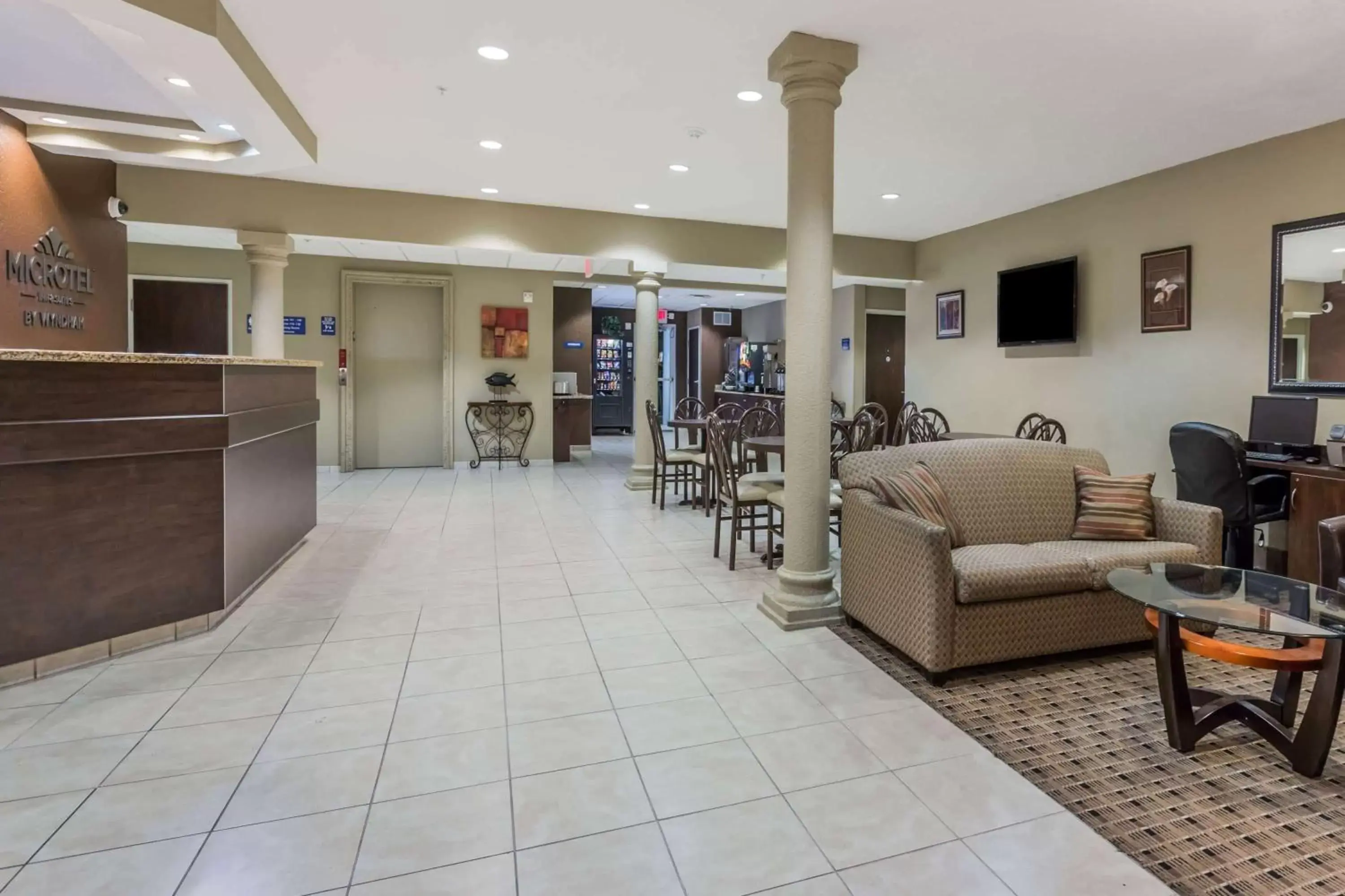 Lobby or reception, Lobby/Reception in Microtel Inn & Suites by Wyndham Jacksonville Airport
