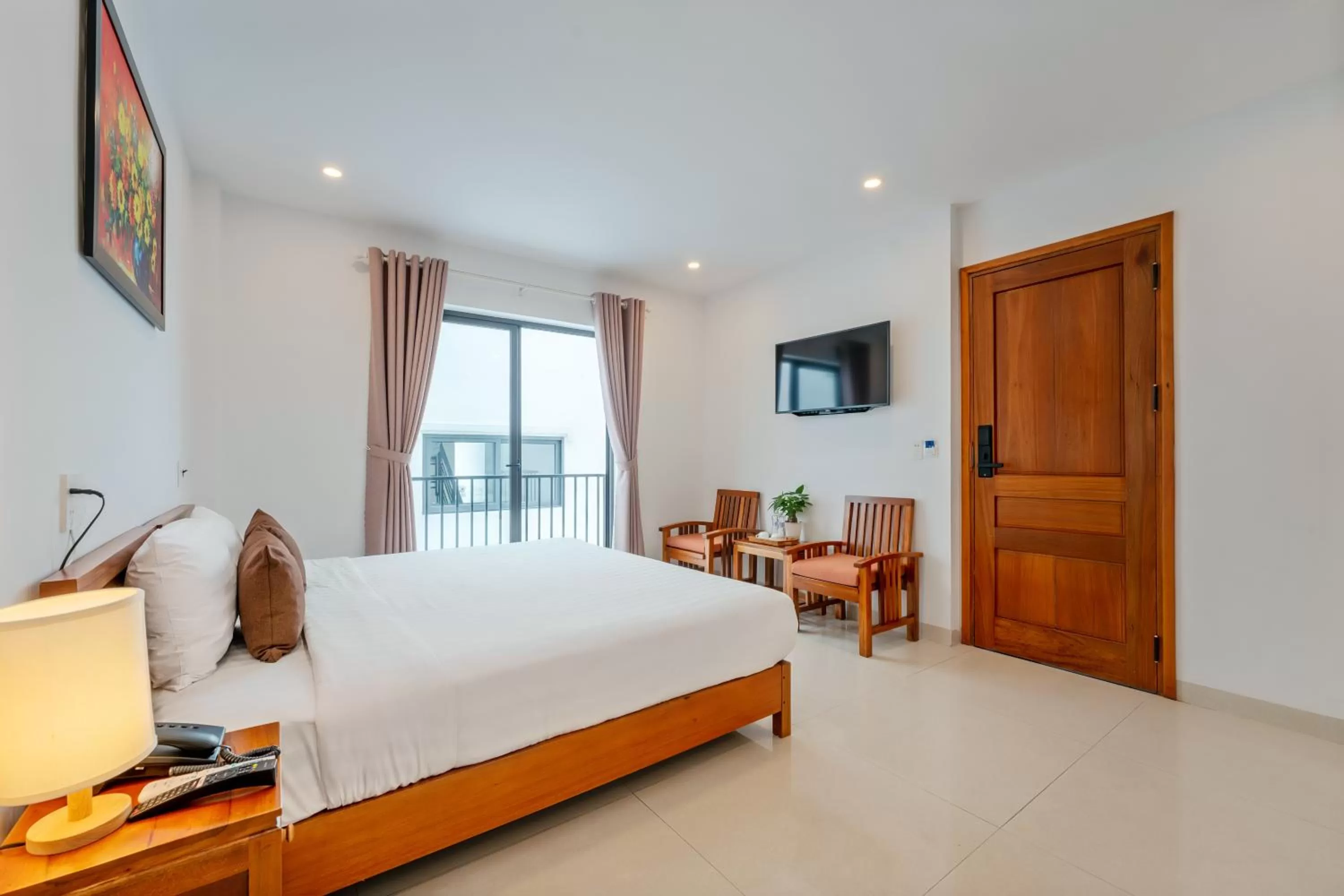 Communal lounge/ TV room in Tomorrow Oasis Boutique Villa Hoi An