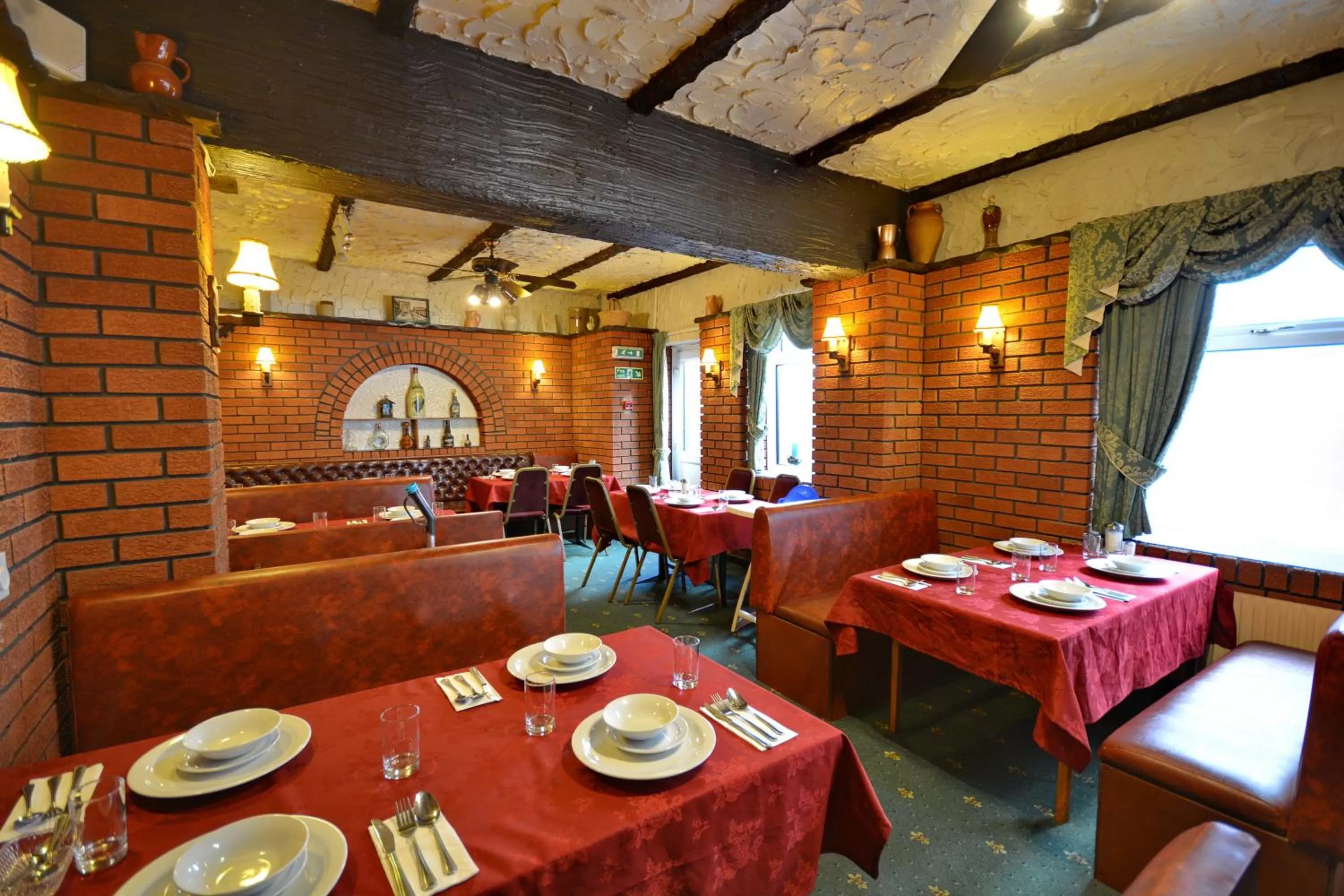 Buffet breakfast in Royal Oakwell Hotel