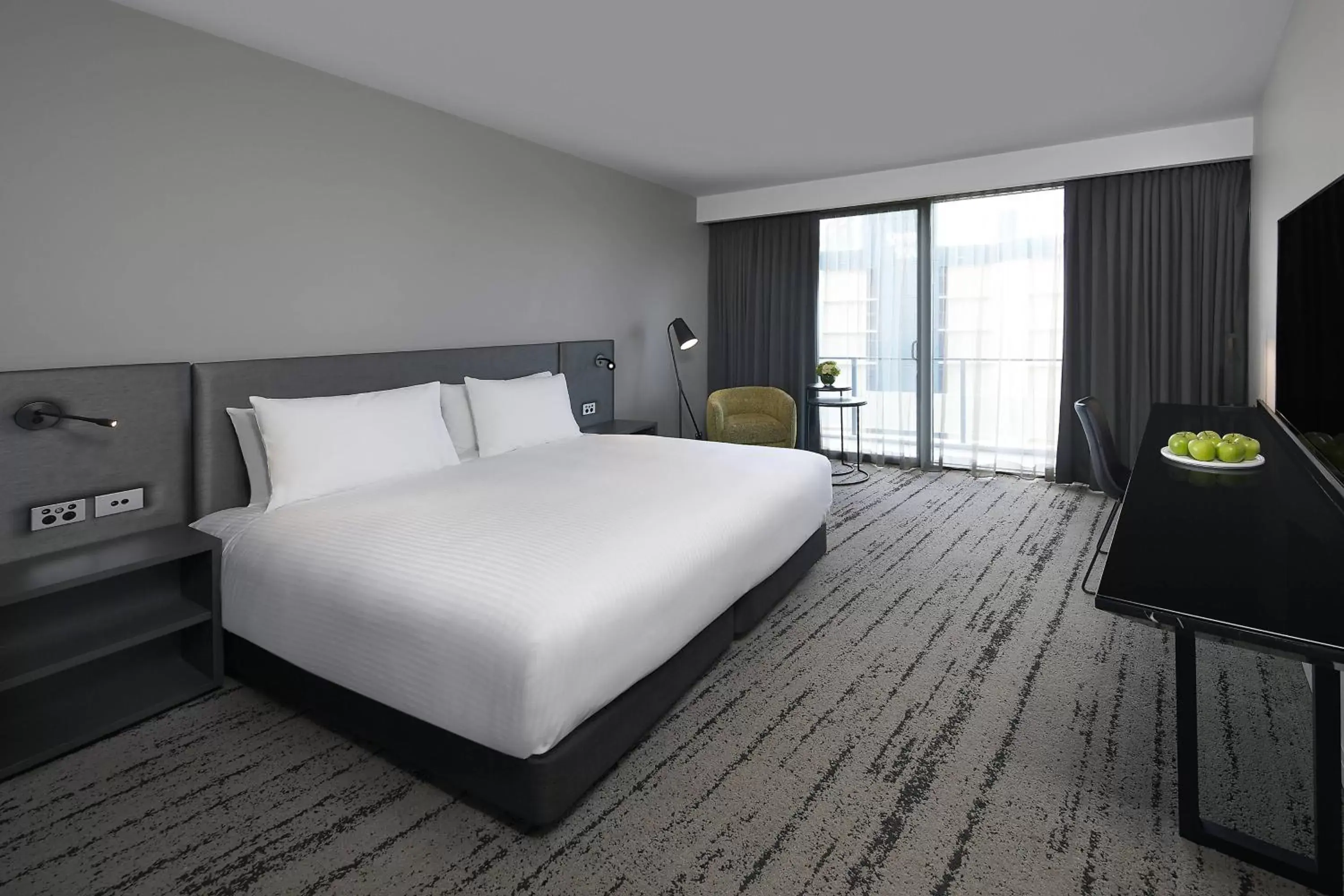 Bedroom, Bed in Courtyard by Marriott Brisbane South Bank