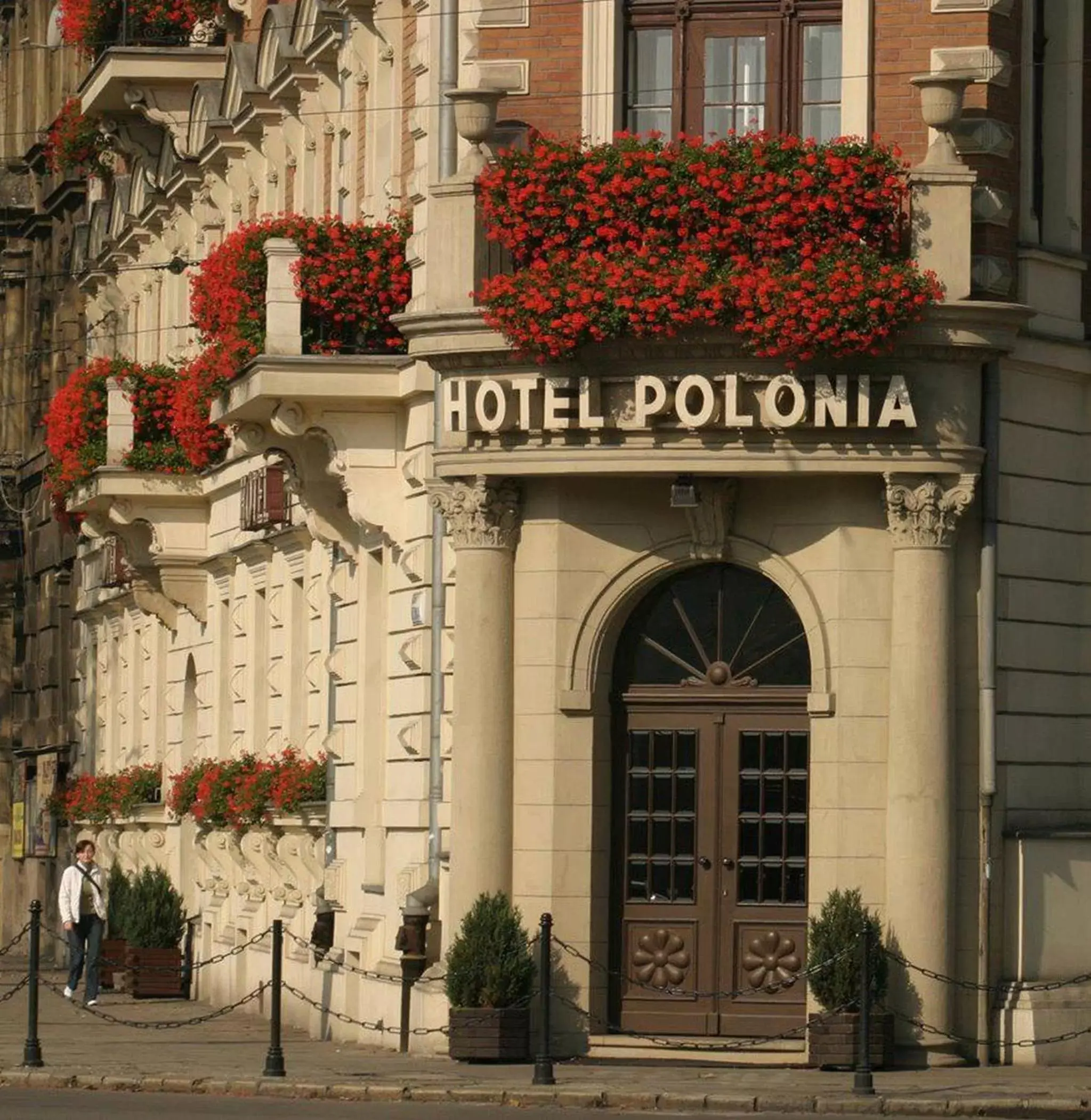 Facade/entrance in Hotel Polonia Facade/entrance in Hotel Polonia