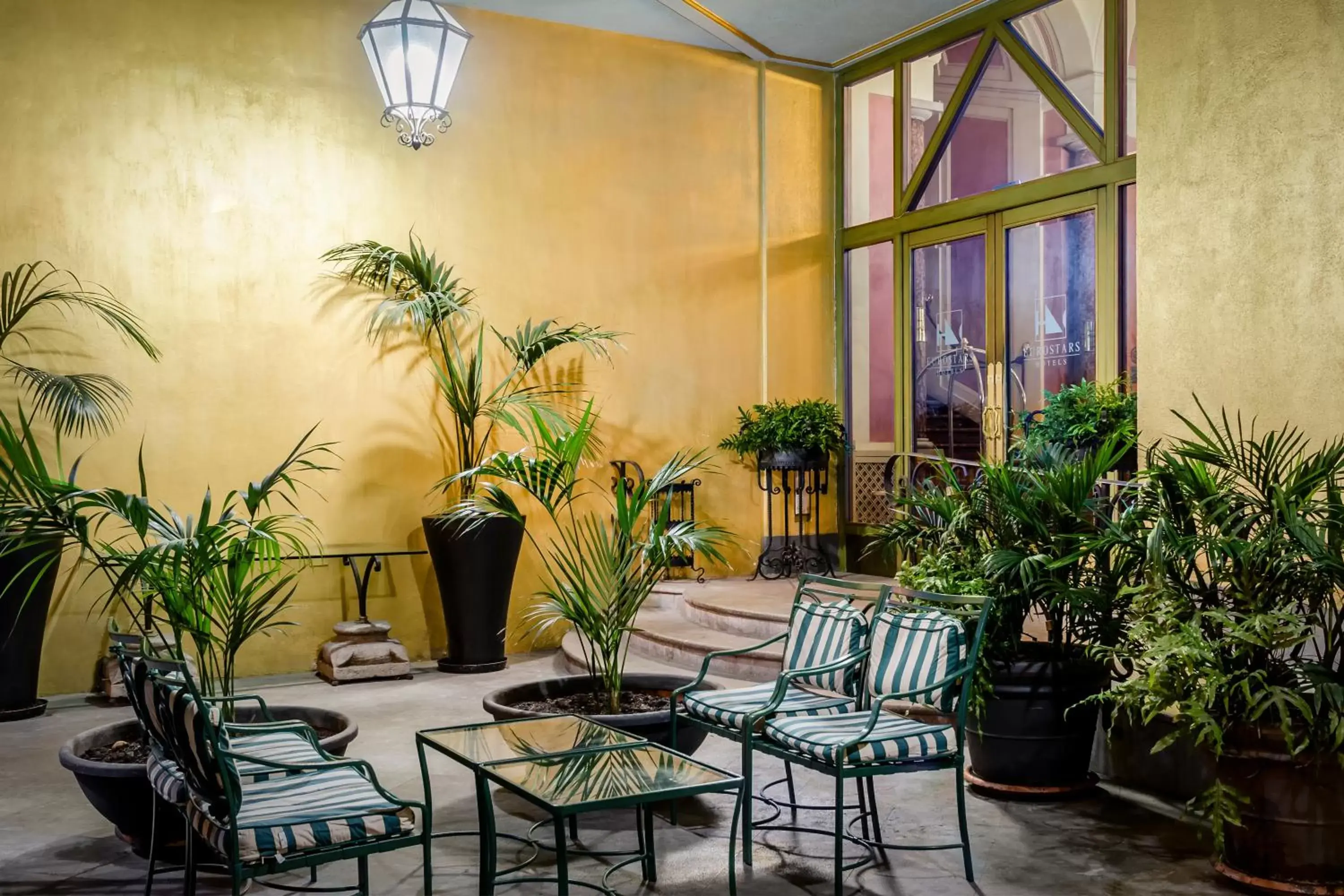 Balcony/Terrace in Eurostars Centrale Palace Hotel