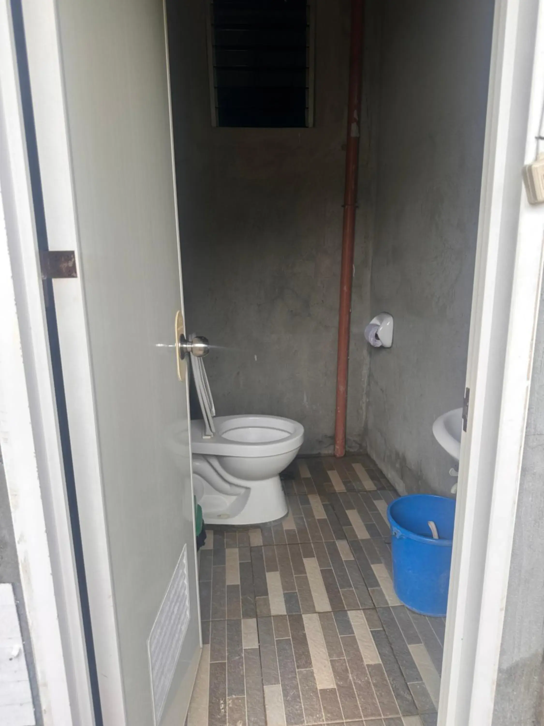 Bathroom in Gratum Beach Resort
