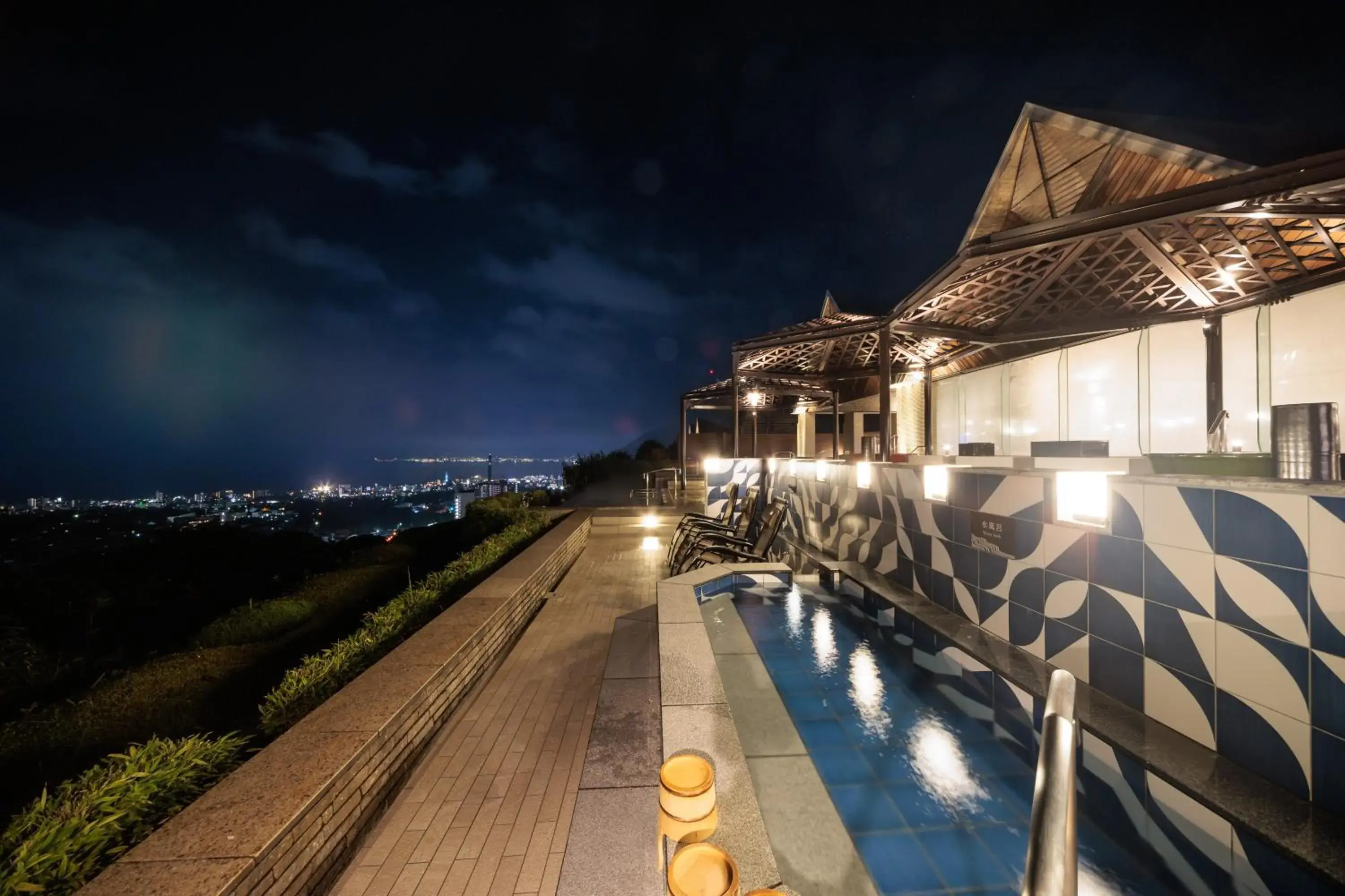 Public Bath, Swimming Pool in Suginoi Hotel