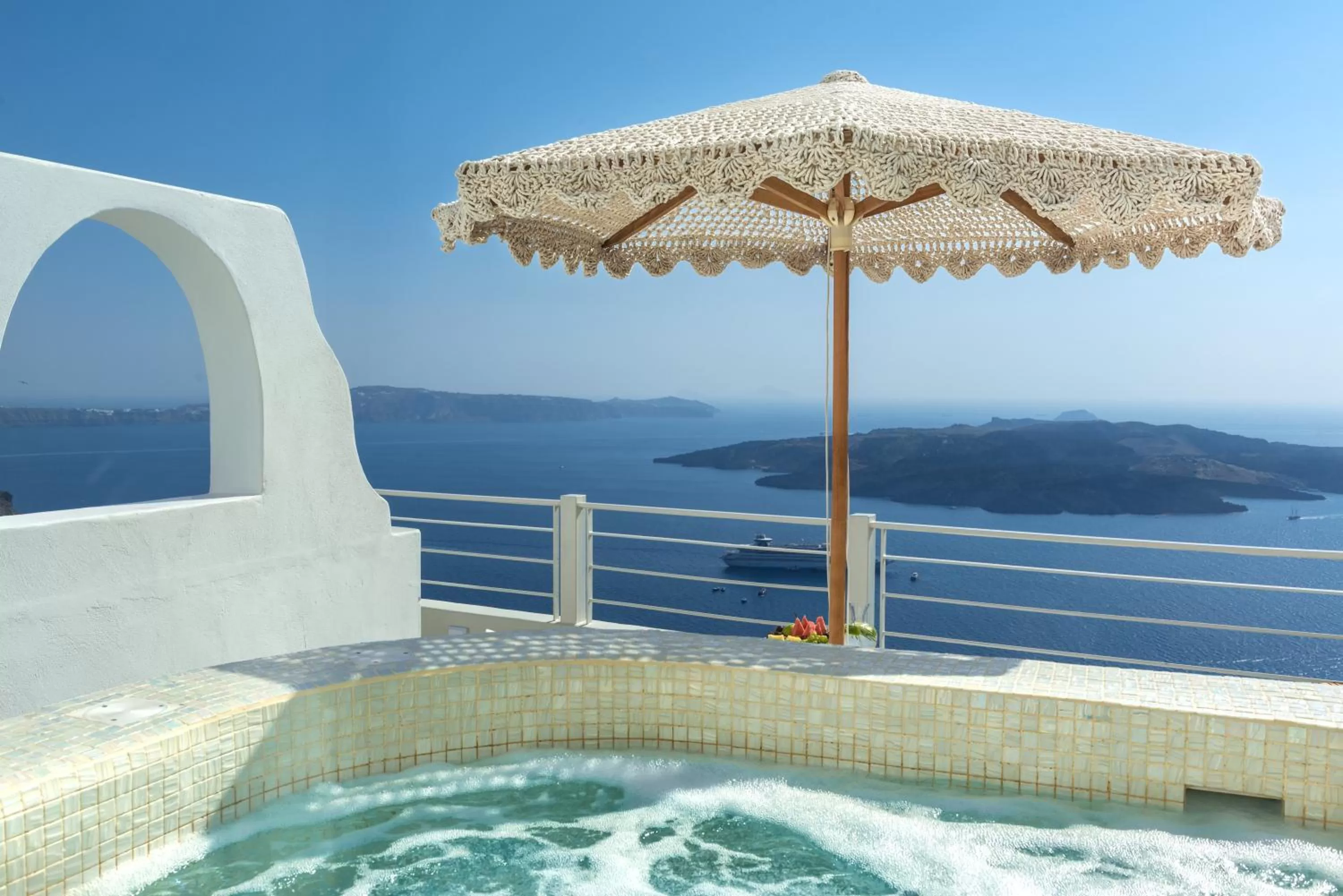 Day in Nefeles Luxury Suites