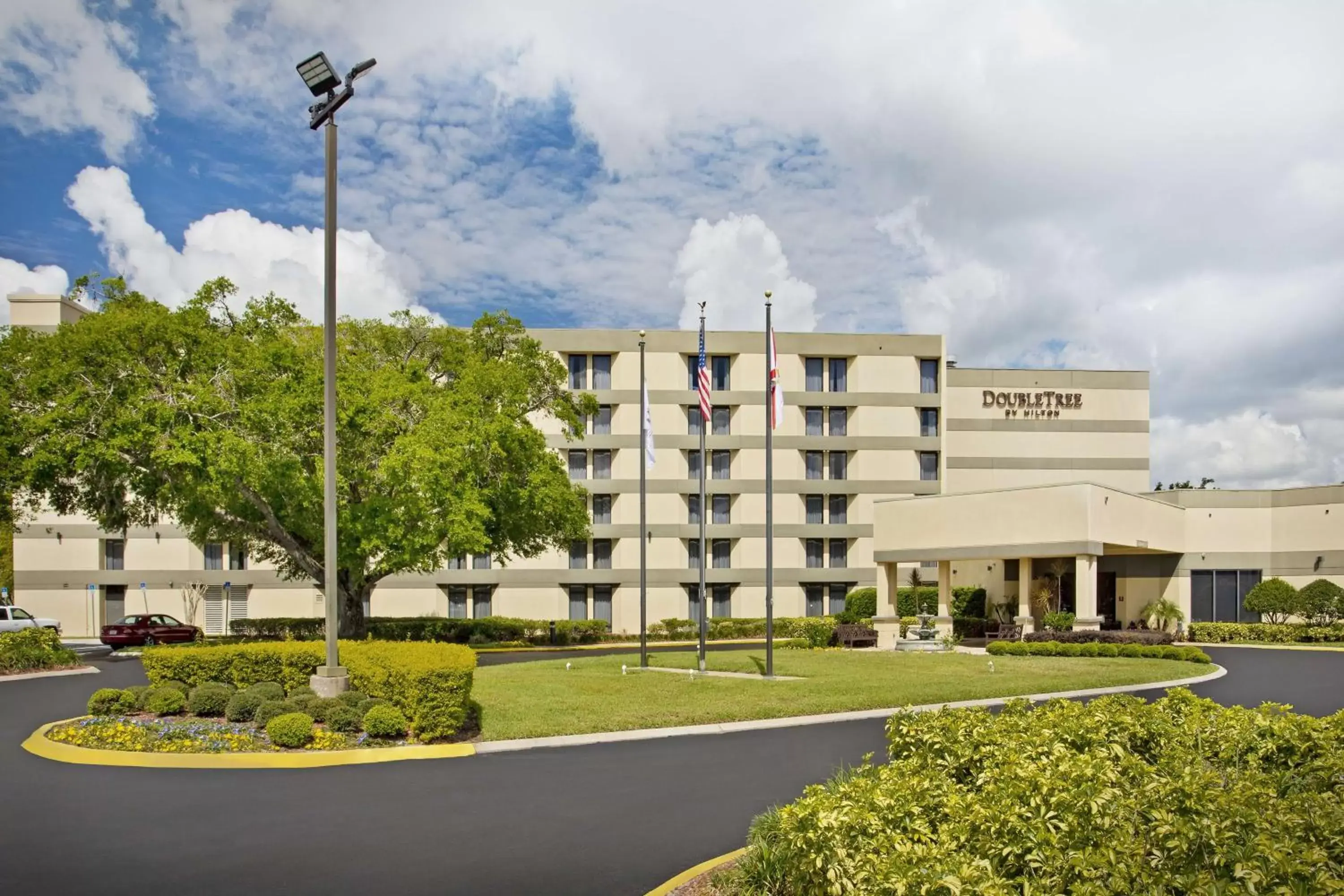 Property building in DoubleTree by Hilton Orlando East - UCF Area Property building in DoubleTree by Hilton Orlando East - UCF Area