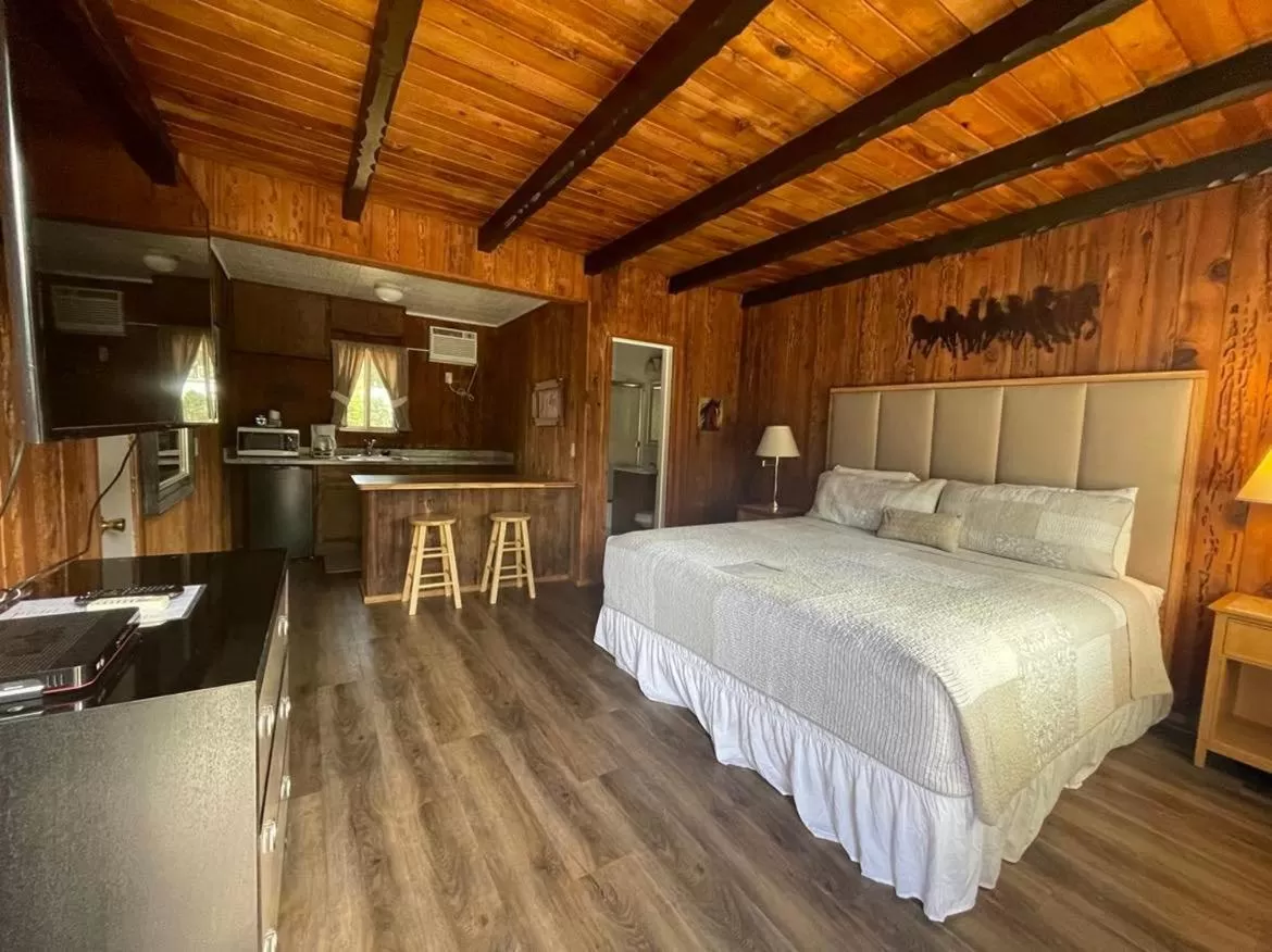 Bed in Riverfront Lodging