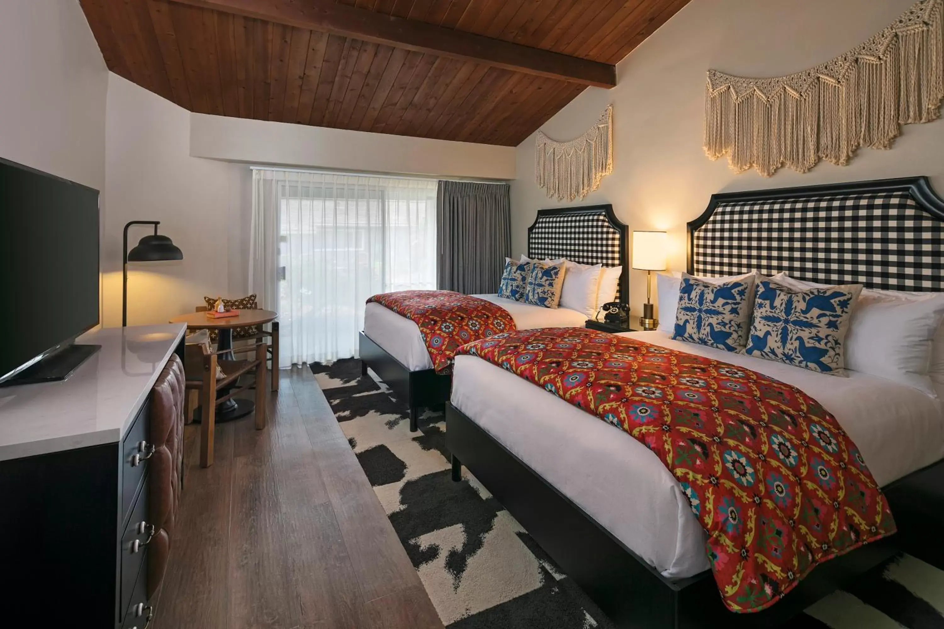 Photo of the whole room, Bed in Oceanpoint Ranch Photo of the whole room, Bed in Oceanpoint Ranch