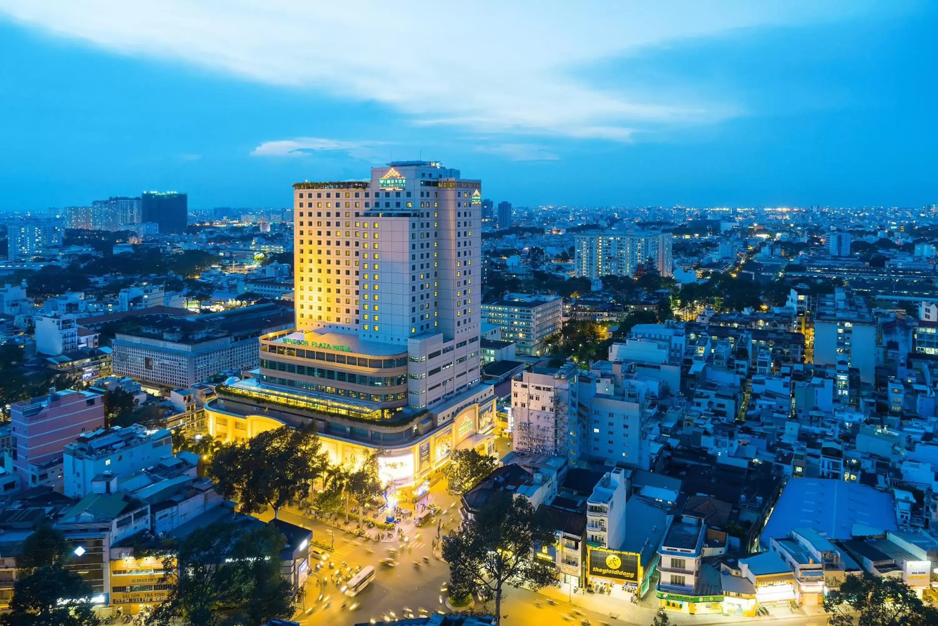 Bird's eye view, Bird's-eye View in Windsor Plaza Hotel