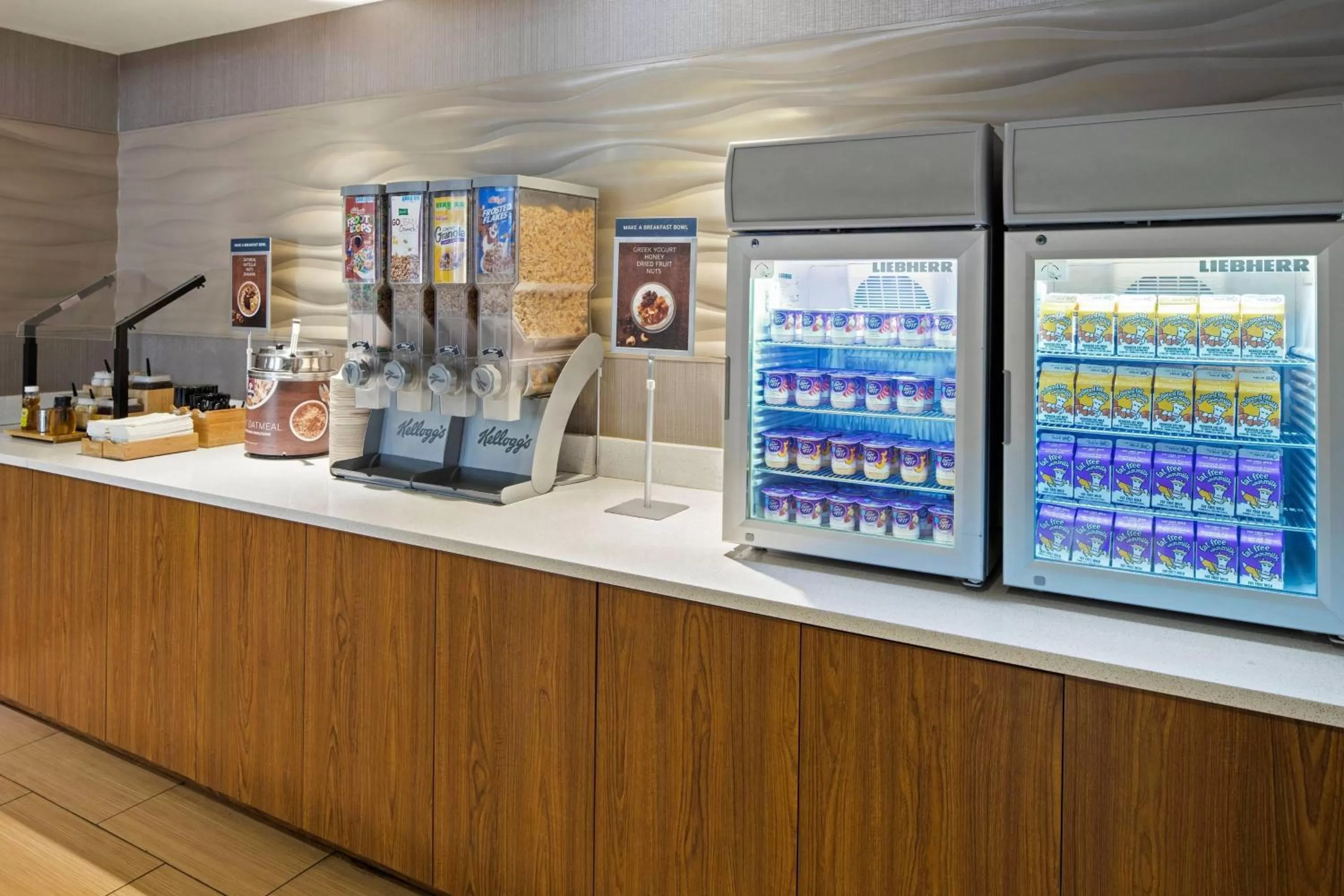 Breakfast in SpringHill Suites Flagstaff