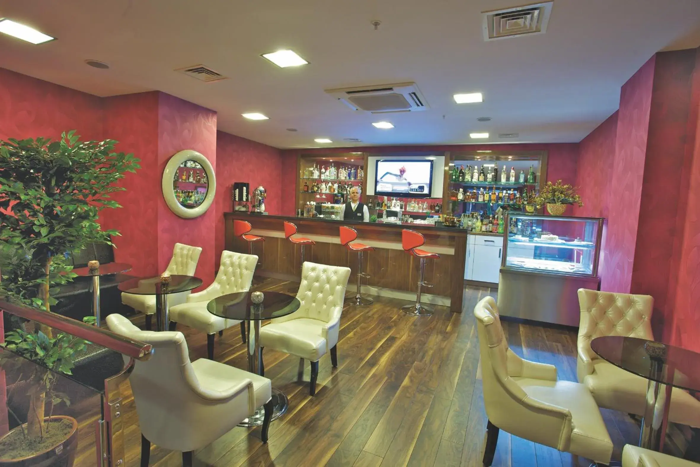 Lounge or bar, Lounge/Bar in Hotel Istanbul Trend