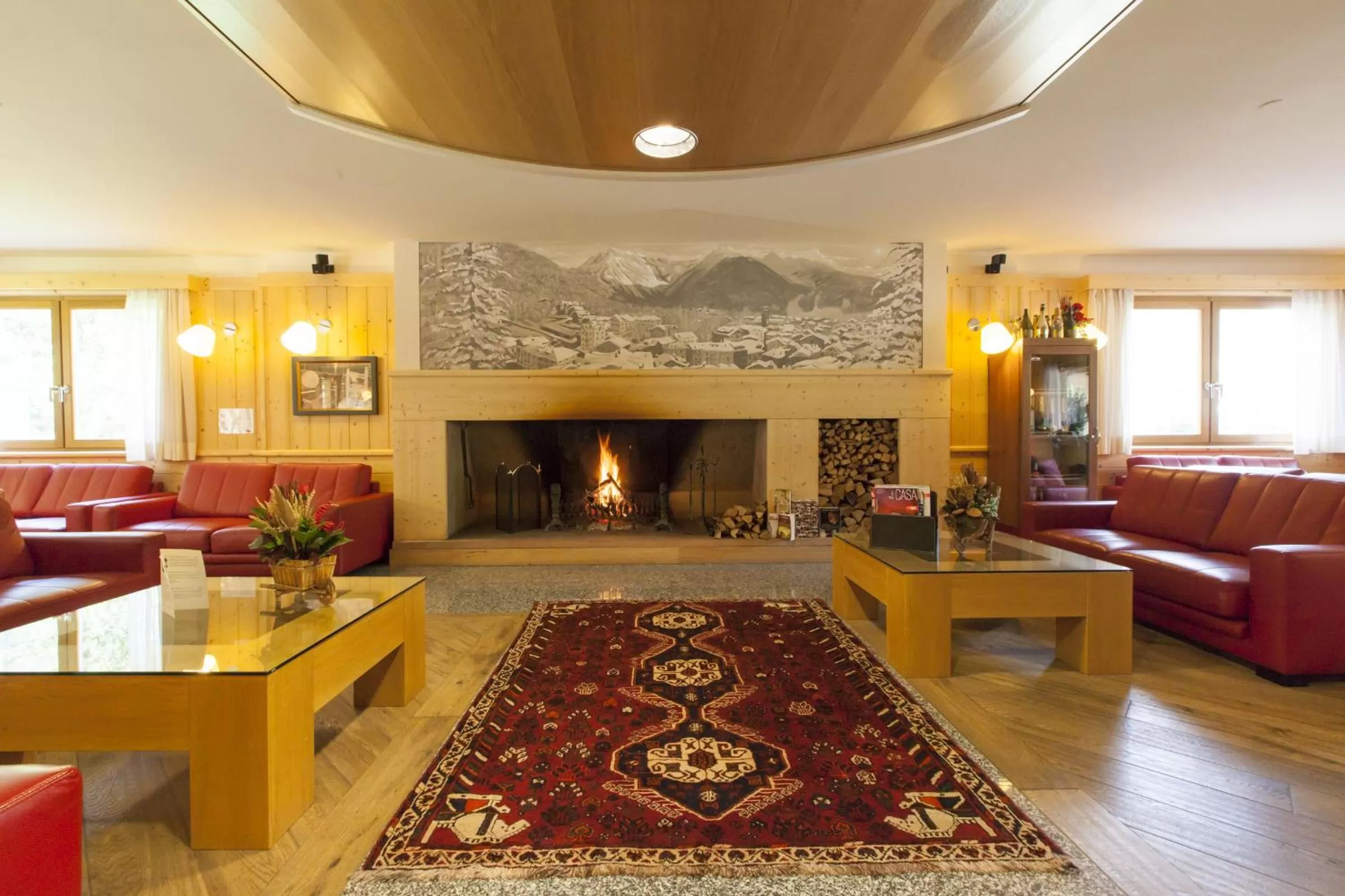 Communal lounge/ TV room in Hotel Garni Pegrà