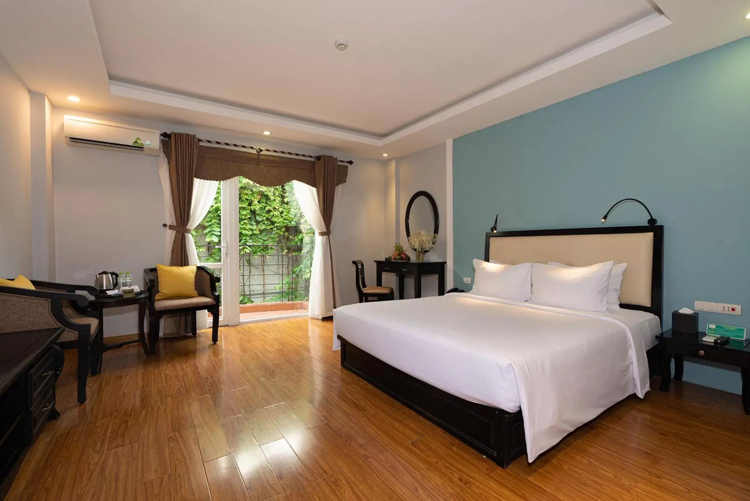 Bedroom in Hoian Sincerity Hotel & Spa