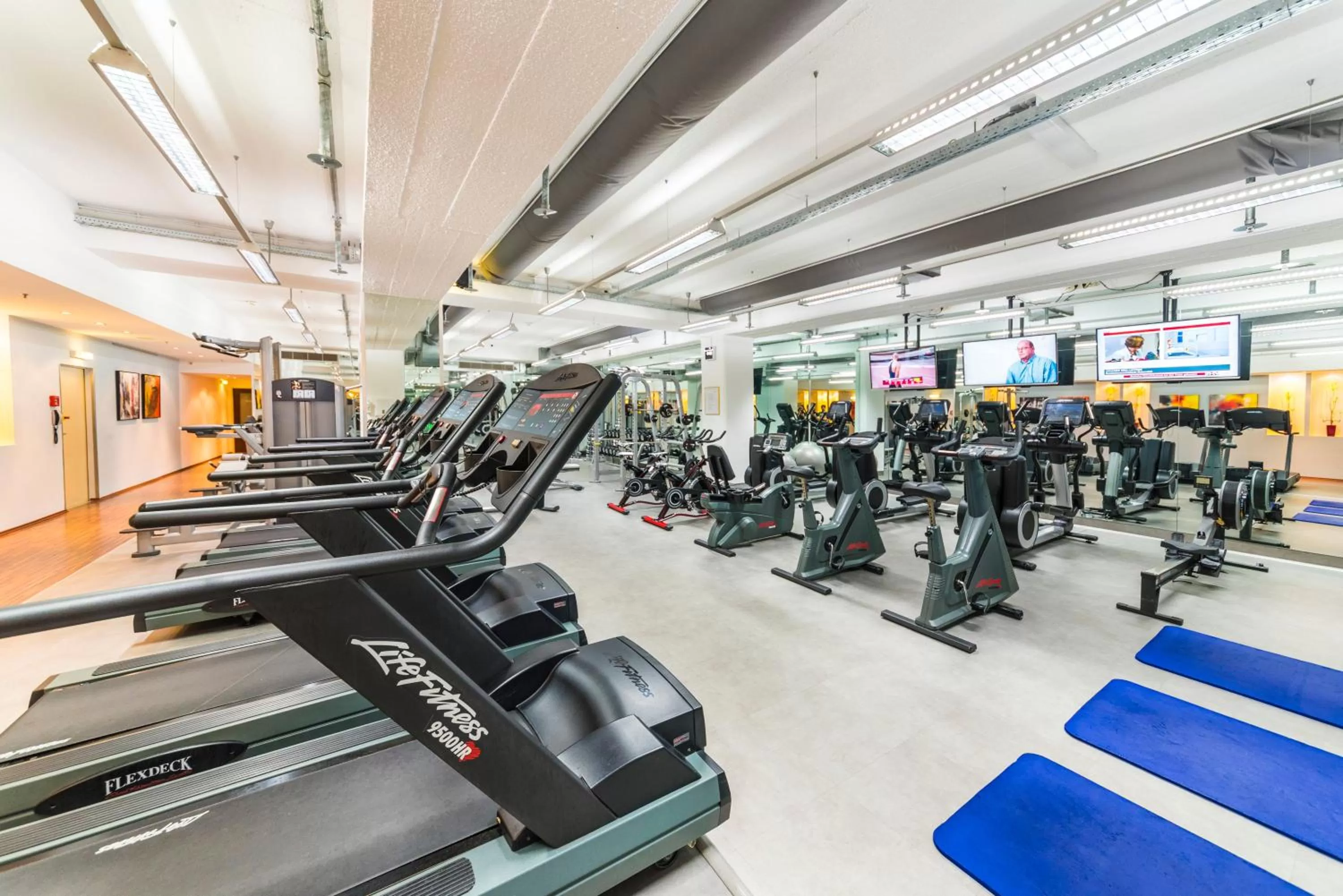 Spa and wellness centre/facilities in InterContinental Wien by IHG