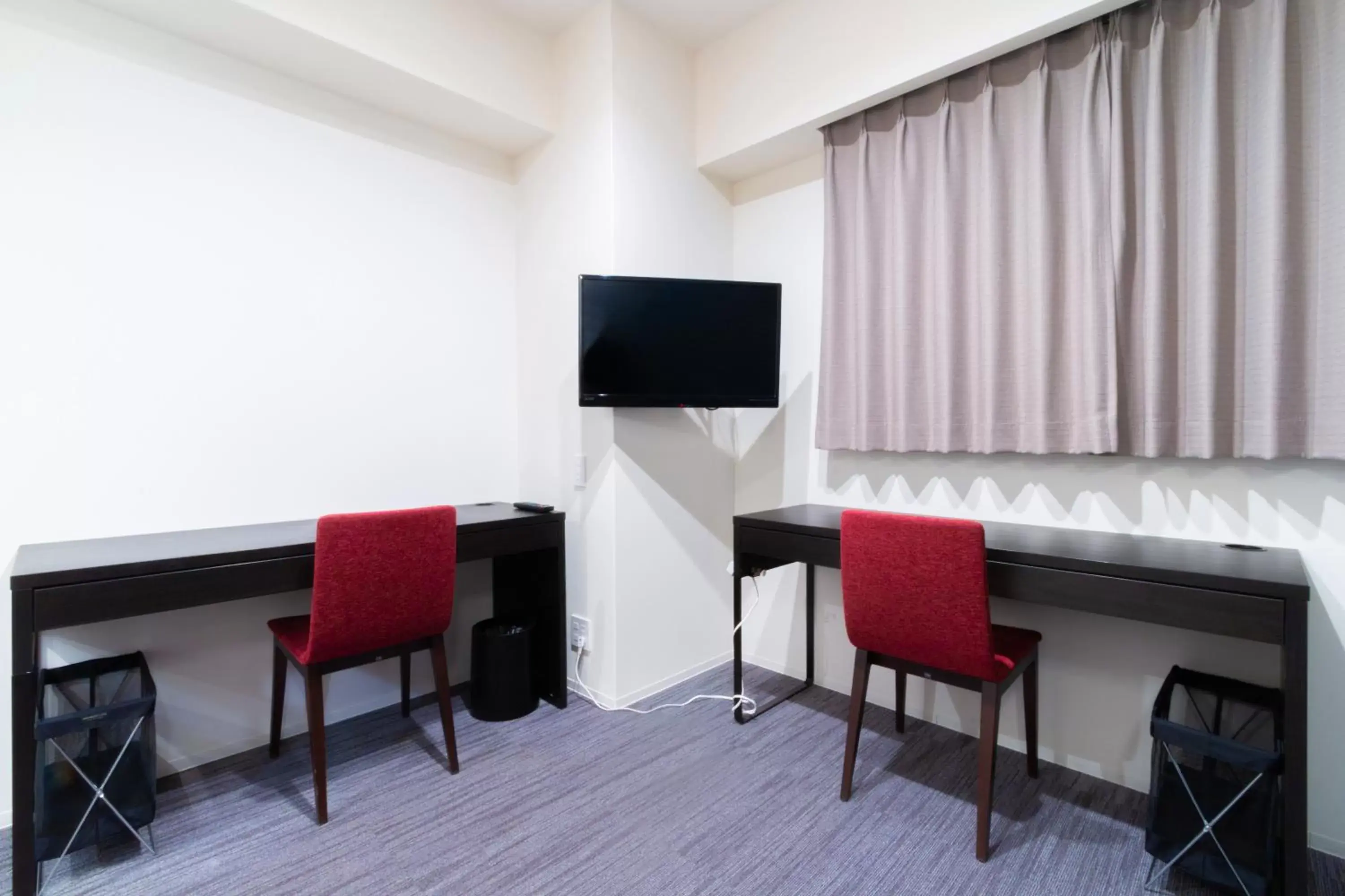 Business facilities, TV/Entertainment Center in Meldia Stay Nijojo IWAGAMI